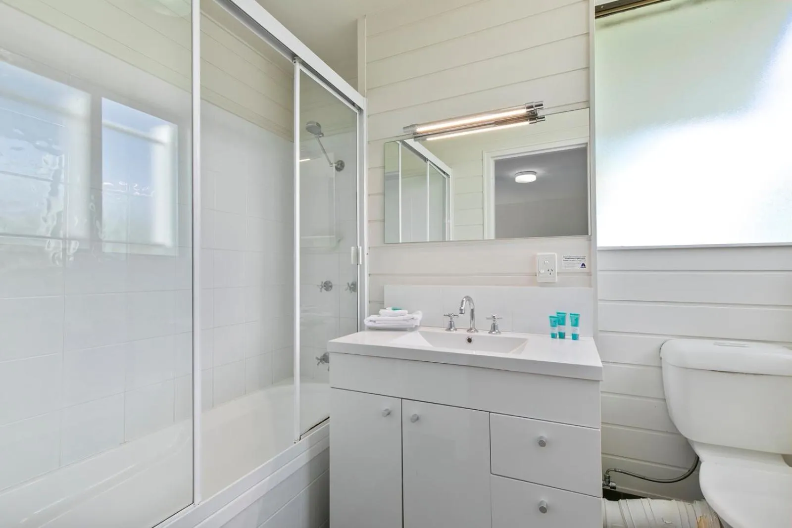 Shower in Sun Lagoon Resort