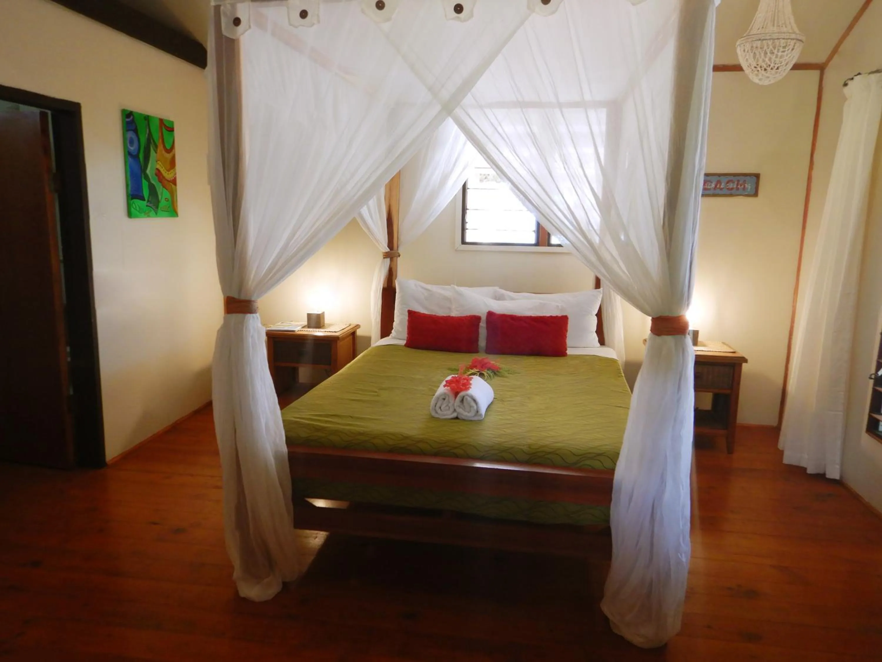 Bed in Maqai Beach Eco Resort