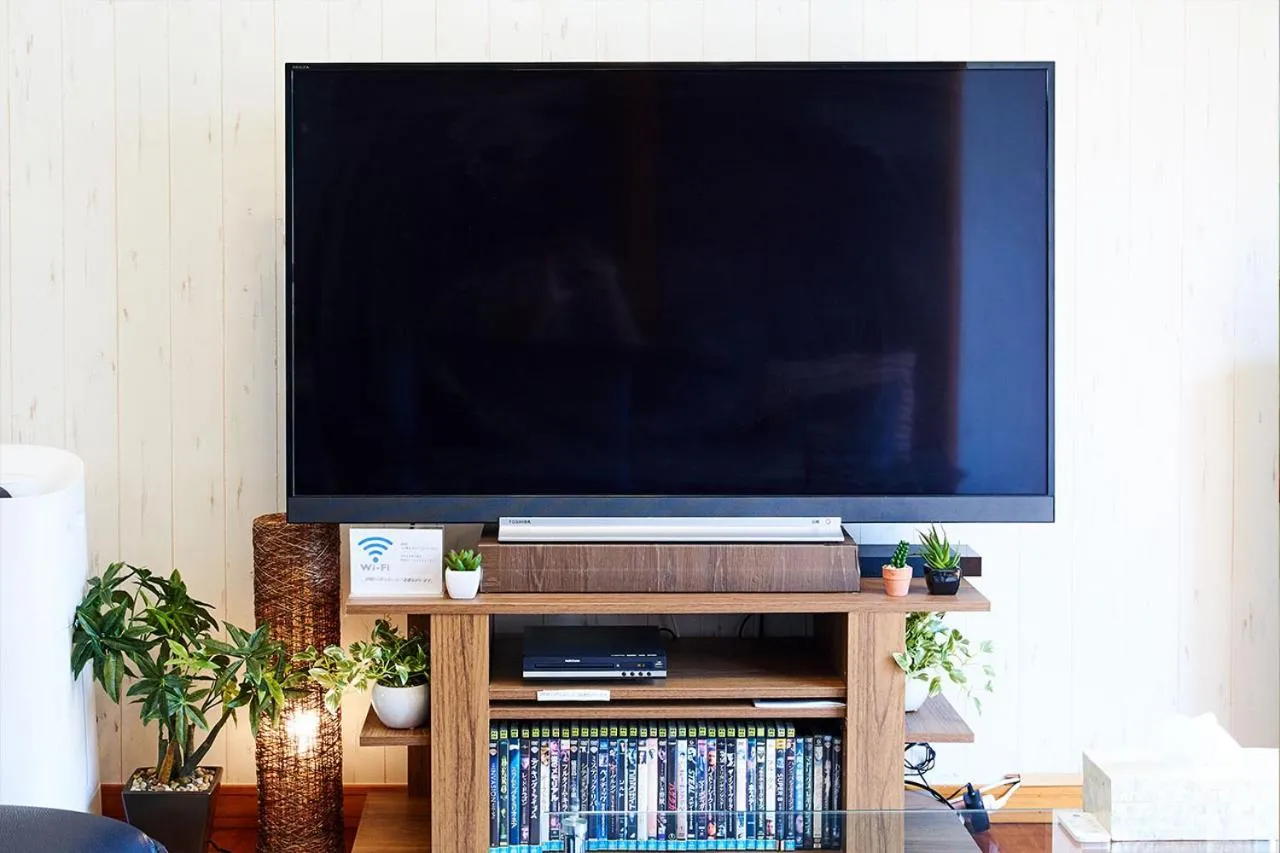 Terrace House Tsubokawa