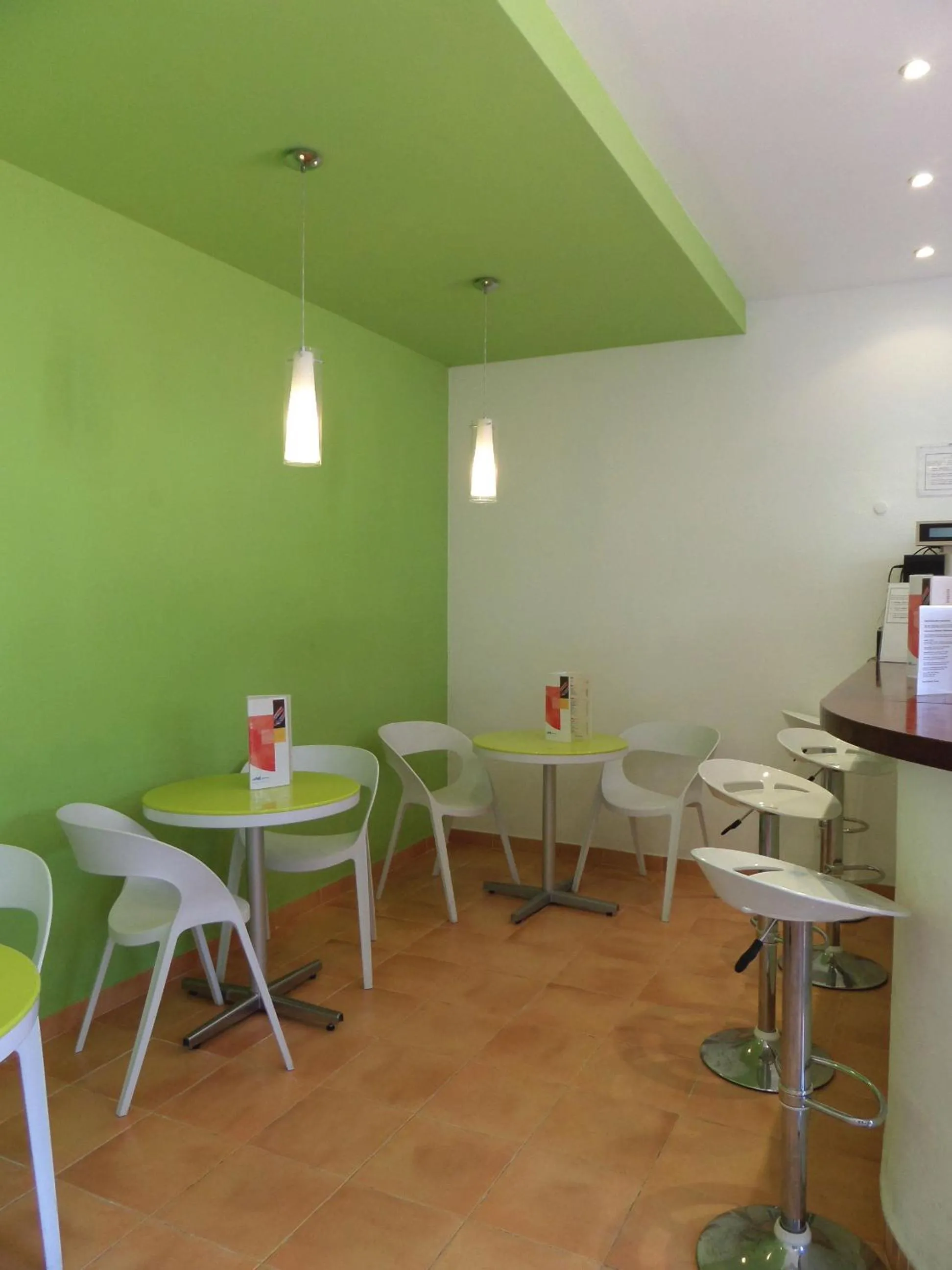 Lounge or bar in Mirachoro Albufeira