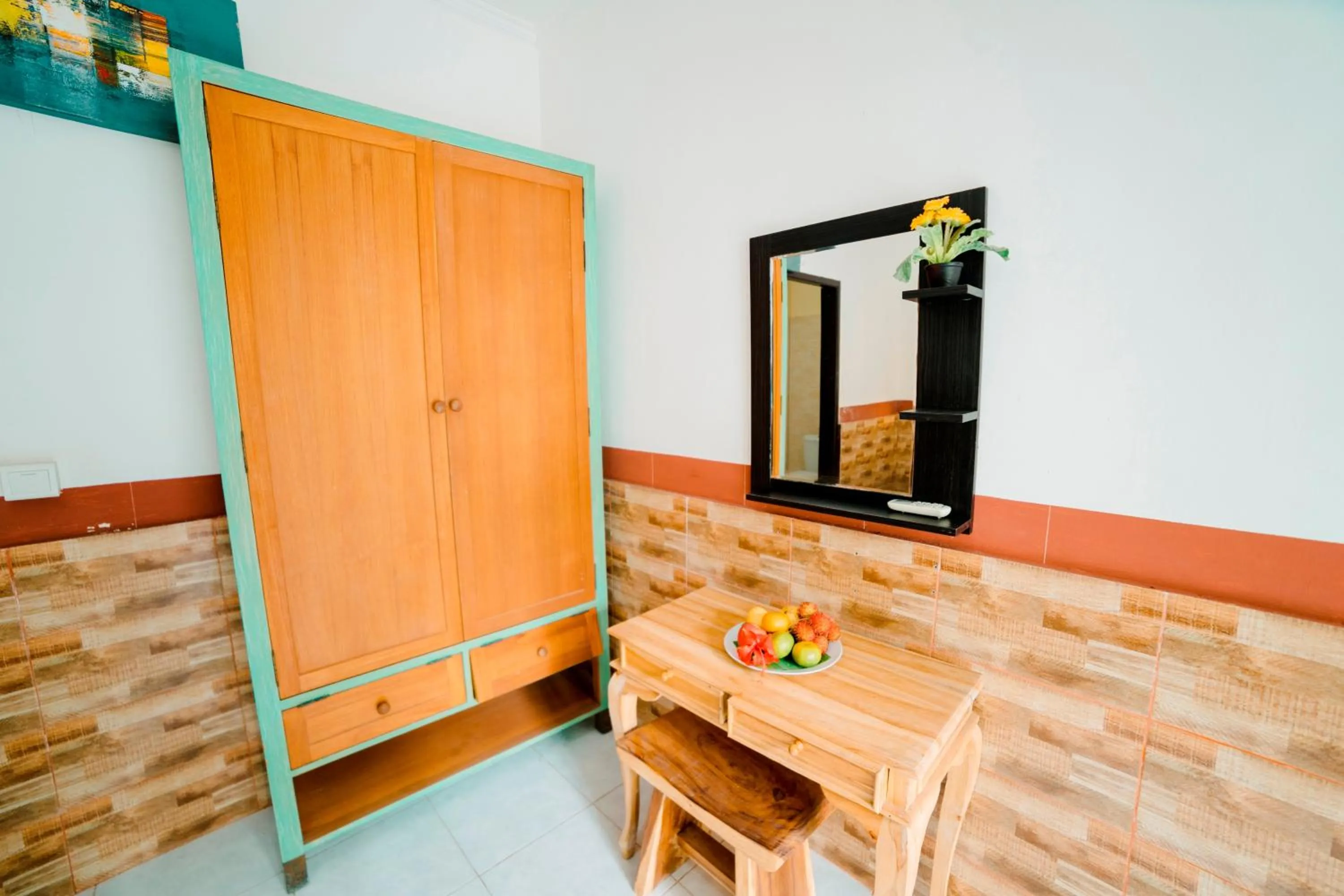 wardrobe in The Canda Villa