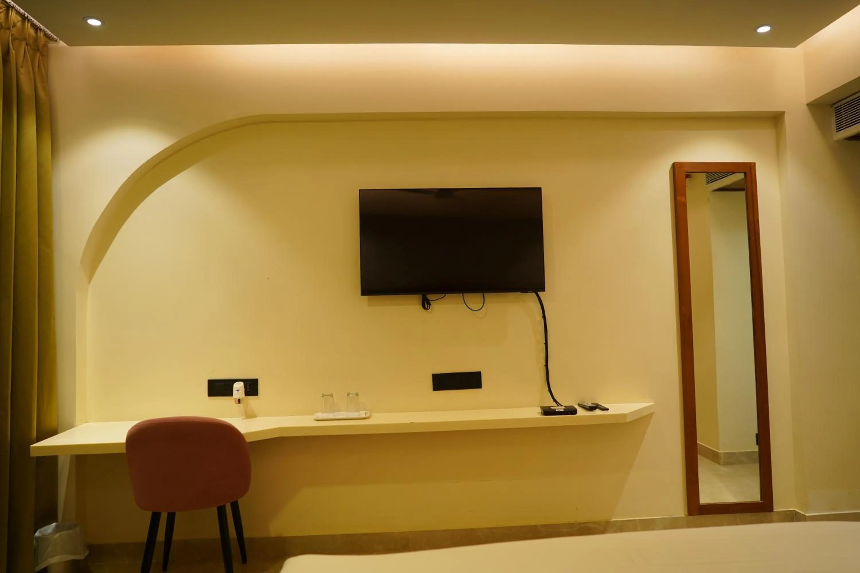 Bedroom in Hotel Surguru