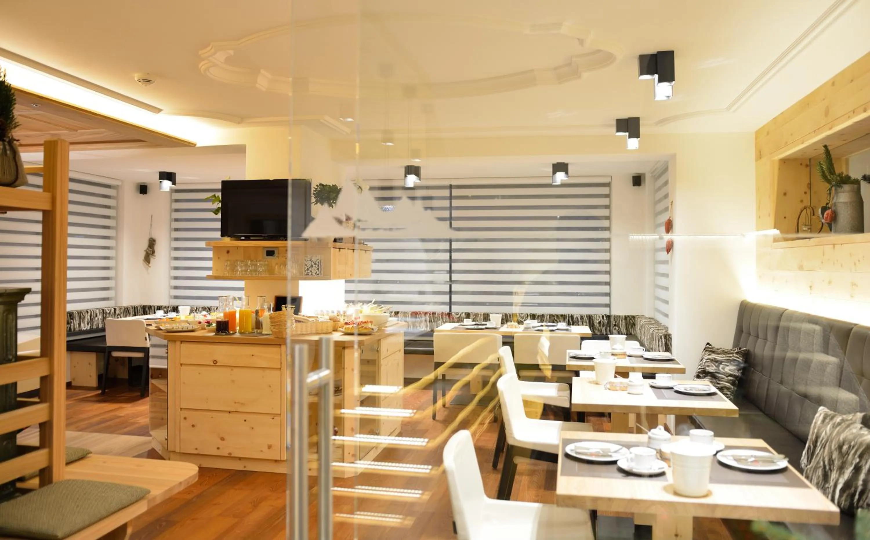 Breakfast in Chalet Elisabeth dolomites alpin & charme