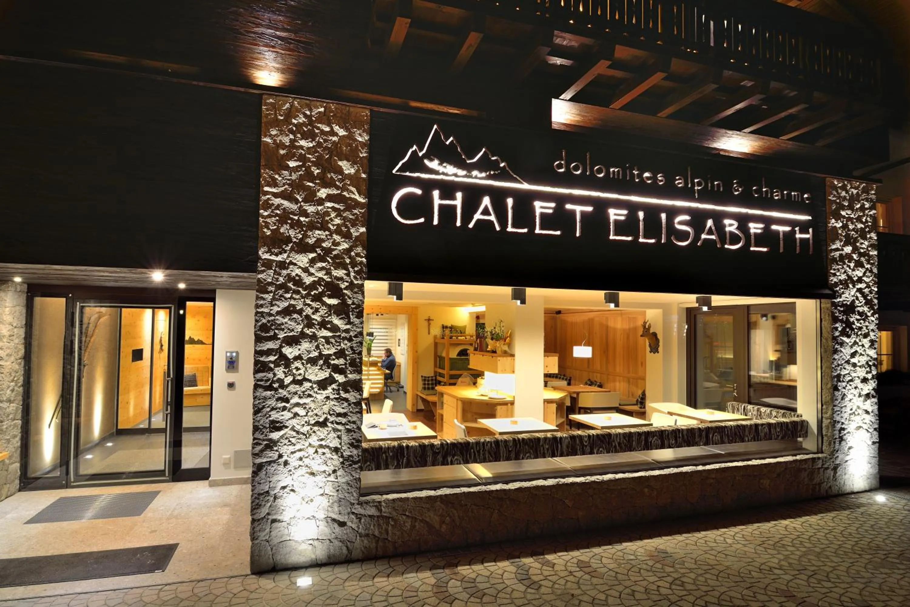 Facade/entrance in Chalet Elisabeth dolomites alpin & charme