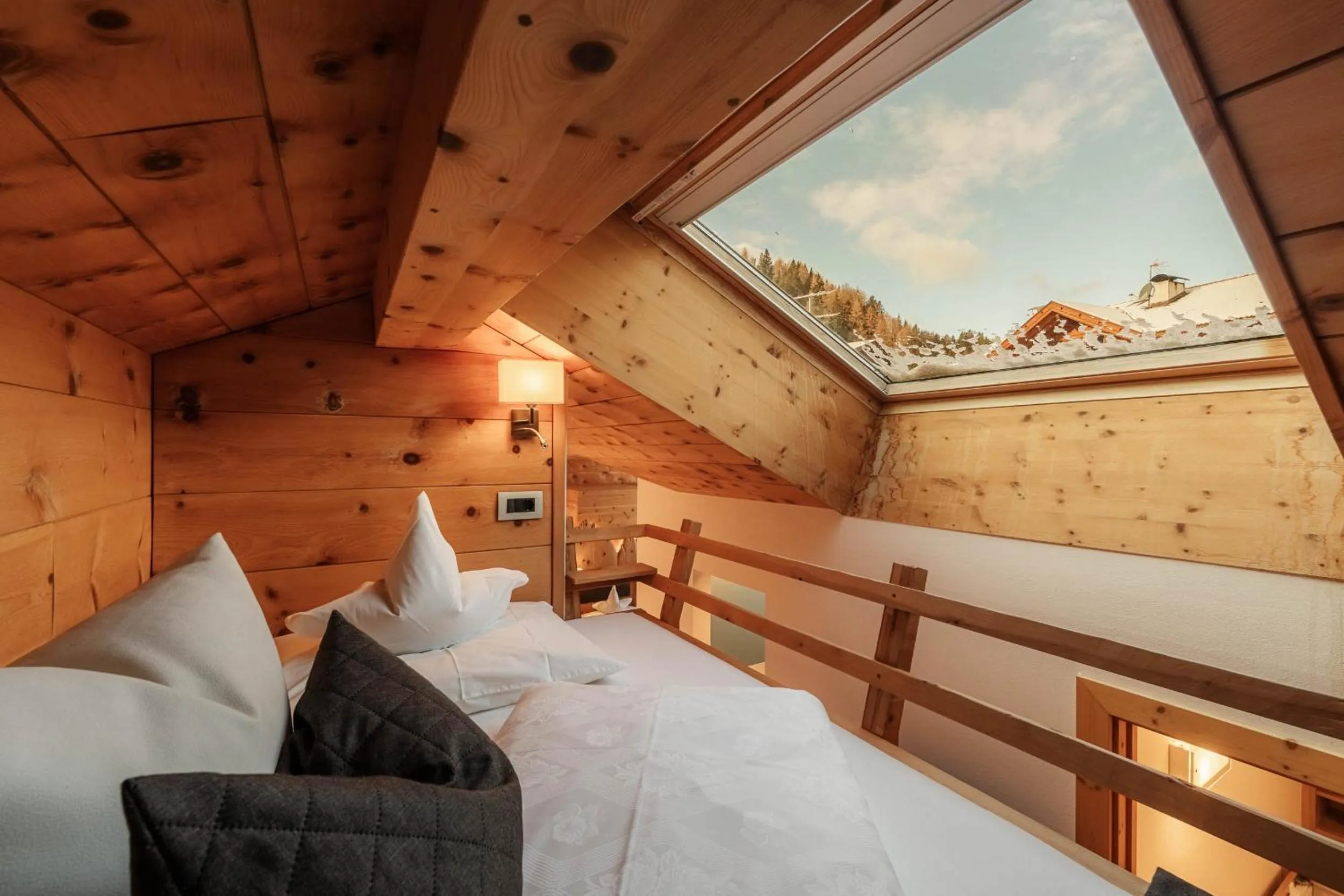 Bed in Chalet Elisabeth dolomites alpin & charme