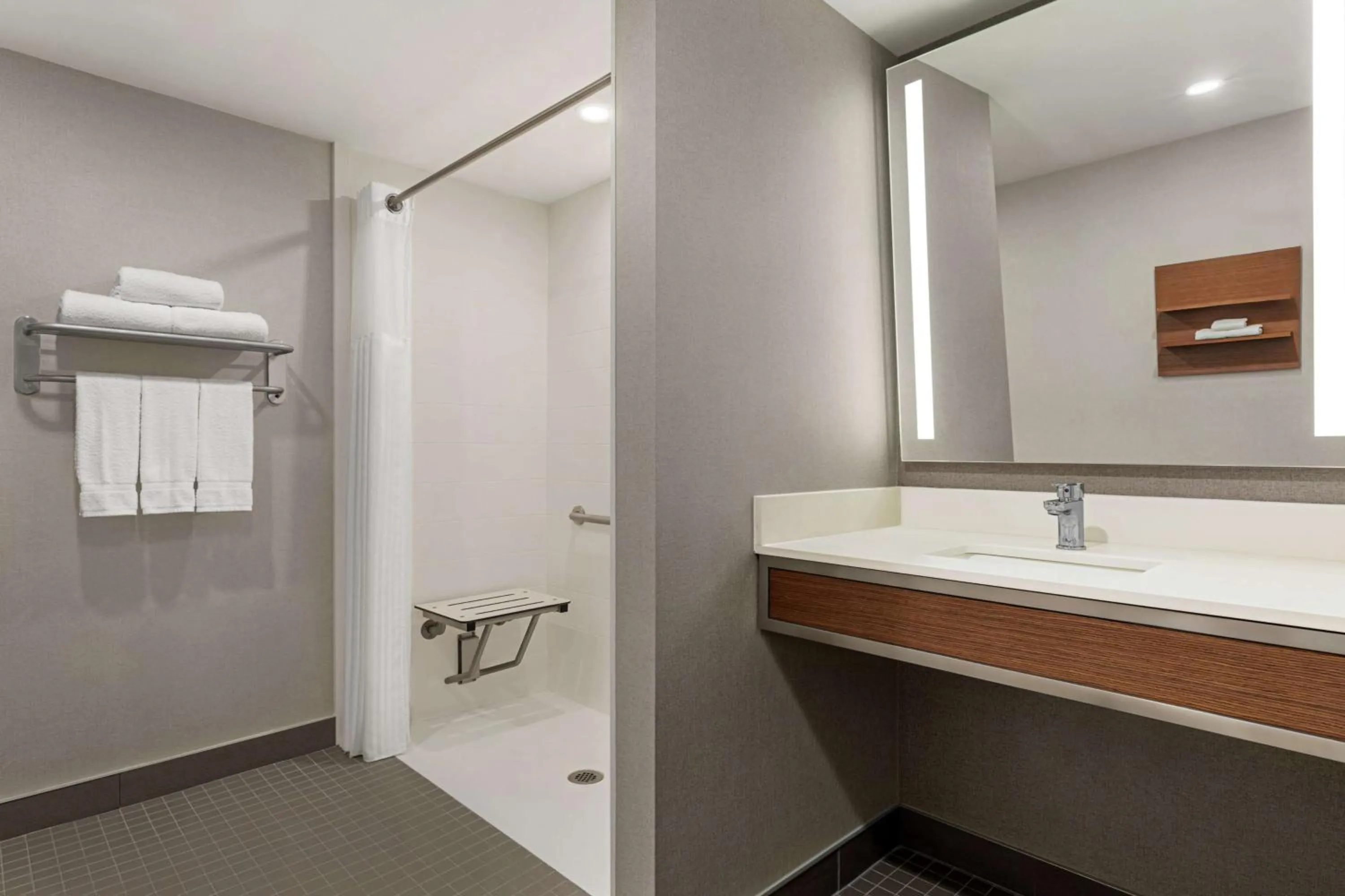 Bathroom in Hilton Garden Inn Kitchener/Cambridge