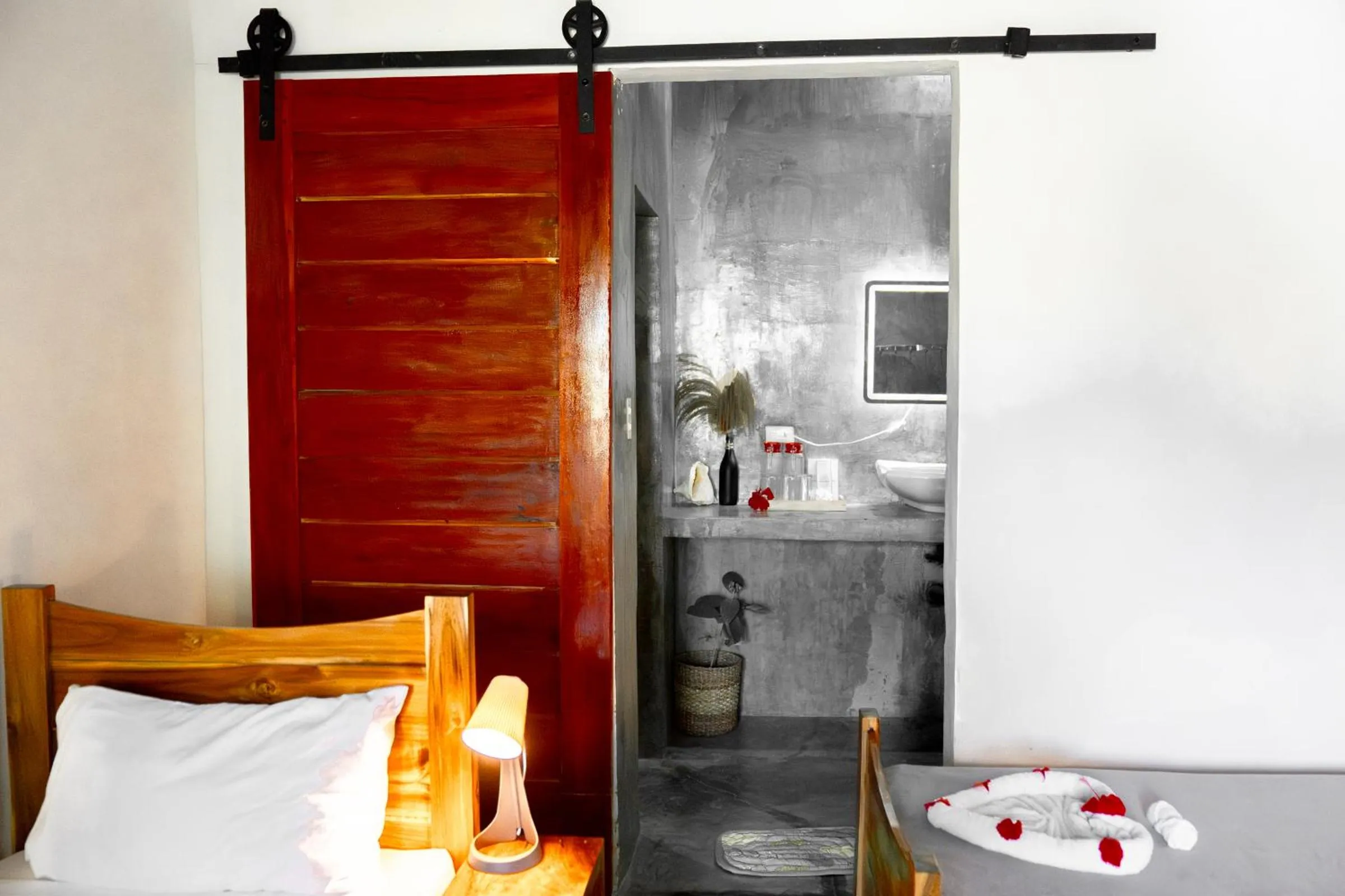 Photo of the whole room in Bamboo Surf Beach