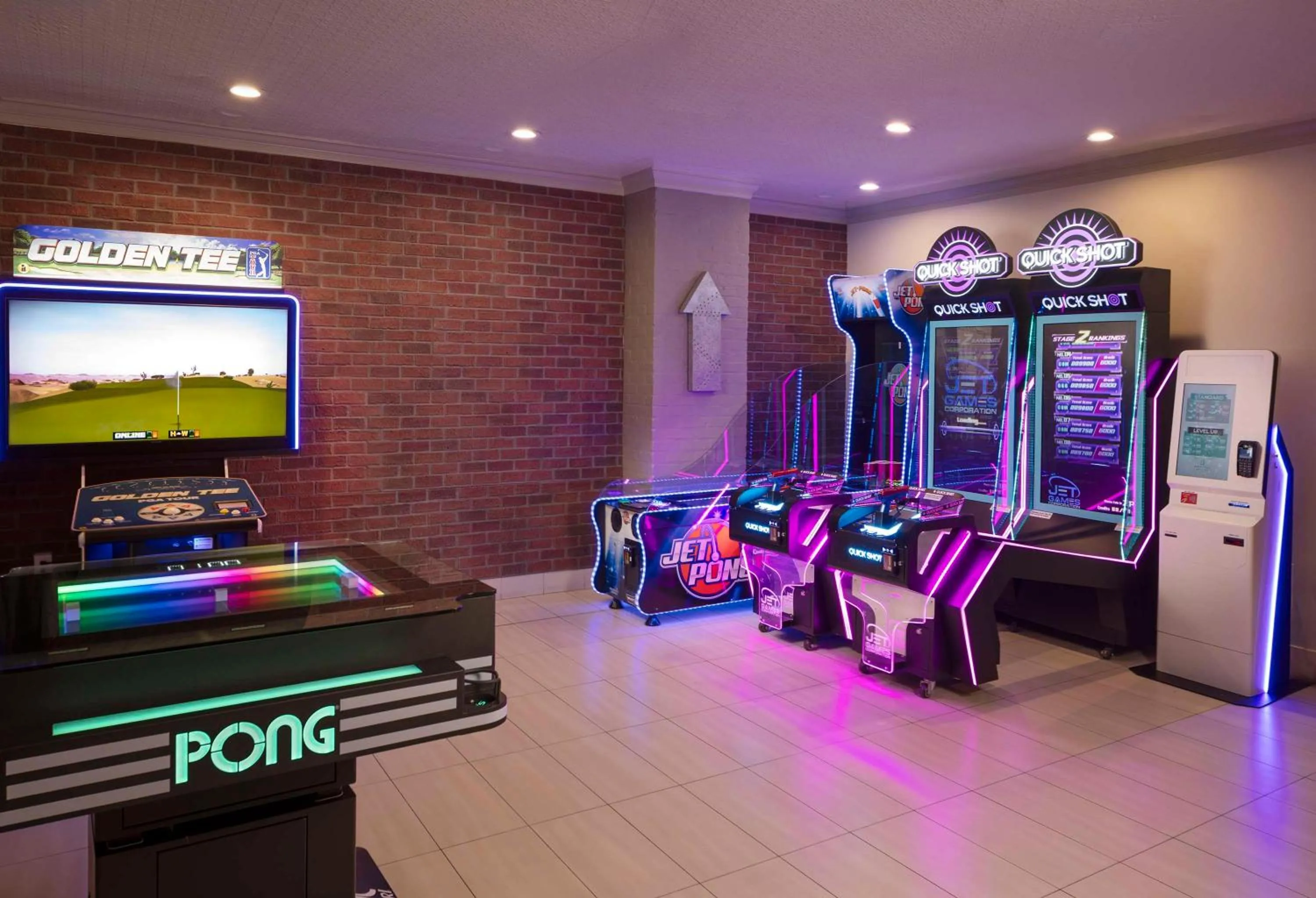 Sports in Embassy Suites by Hilton Anaheim North