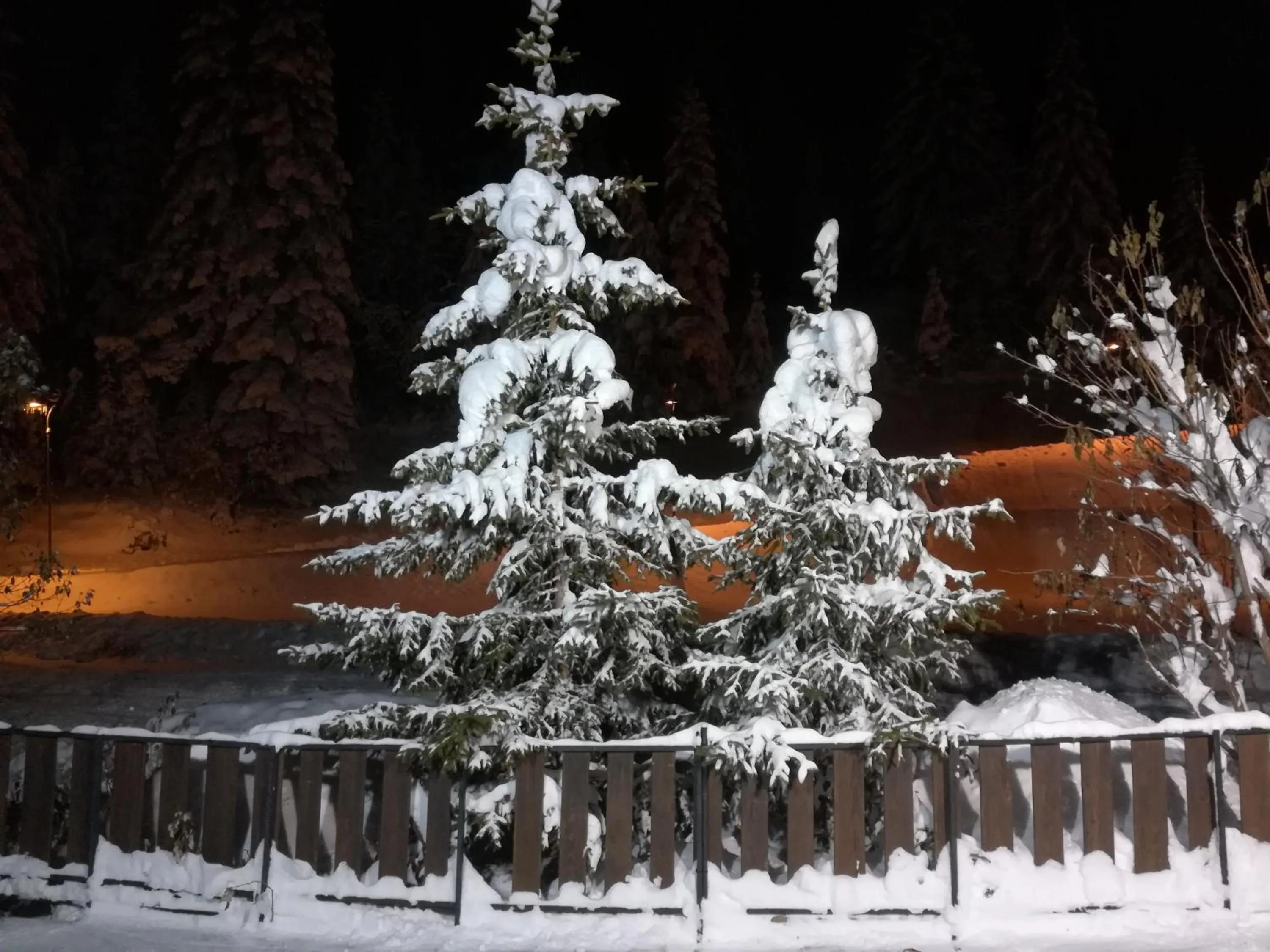 Night in Hotel - Restaurant Le Blanchon