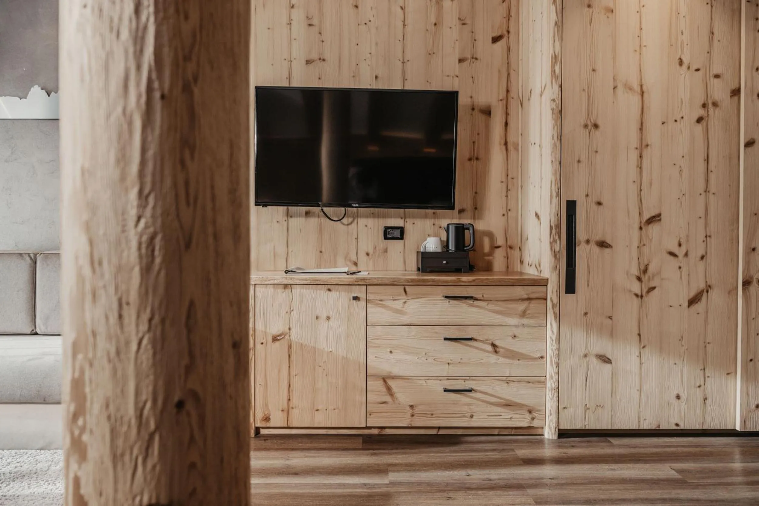 TV and multimedia in Freina Mountain Lifestyle Hotel