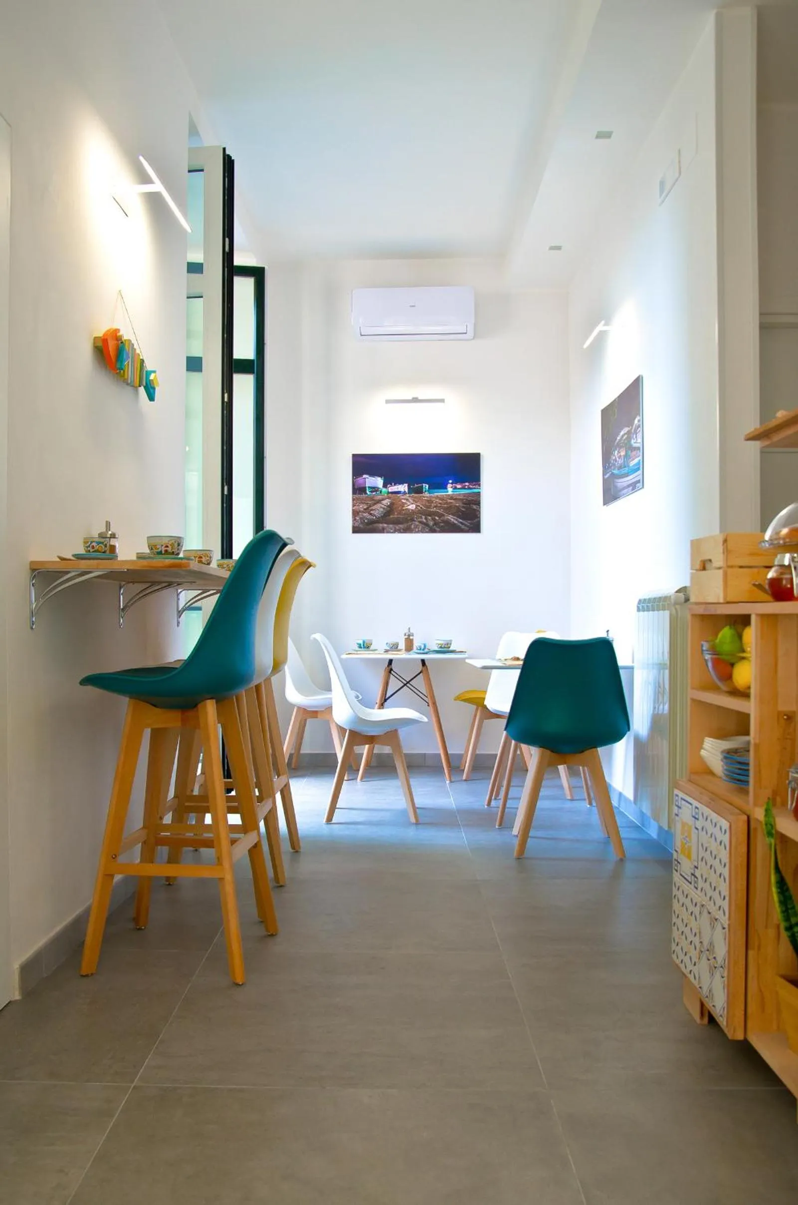 Lounge or bar in B&B Vietri 360