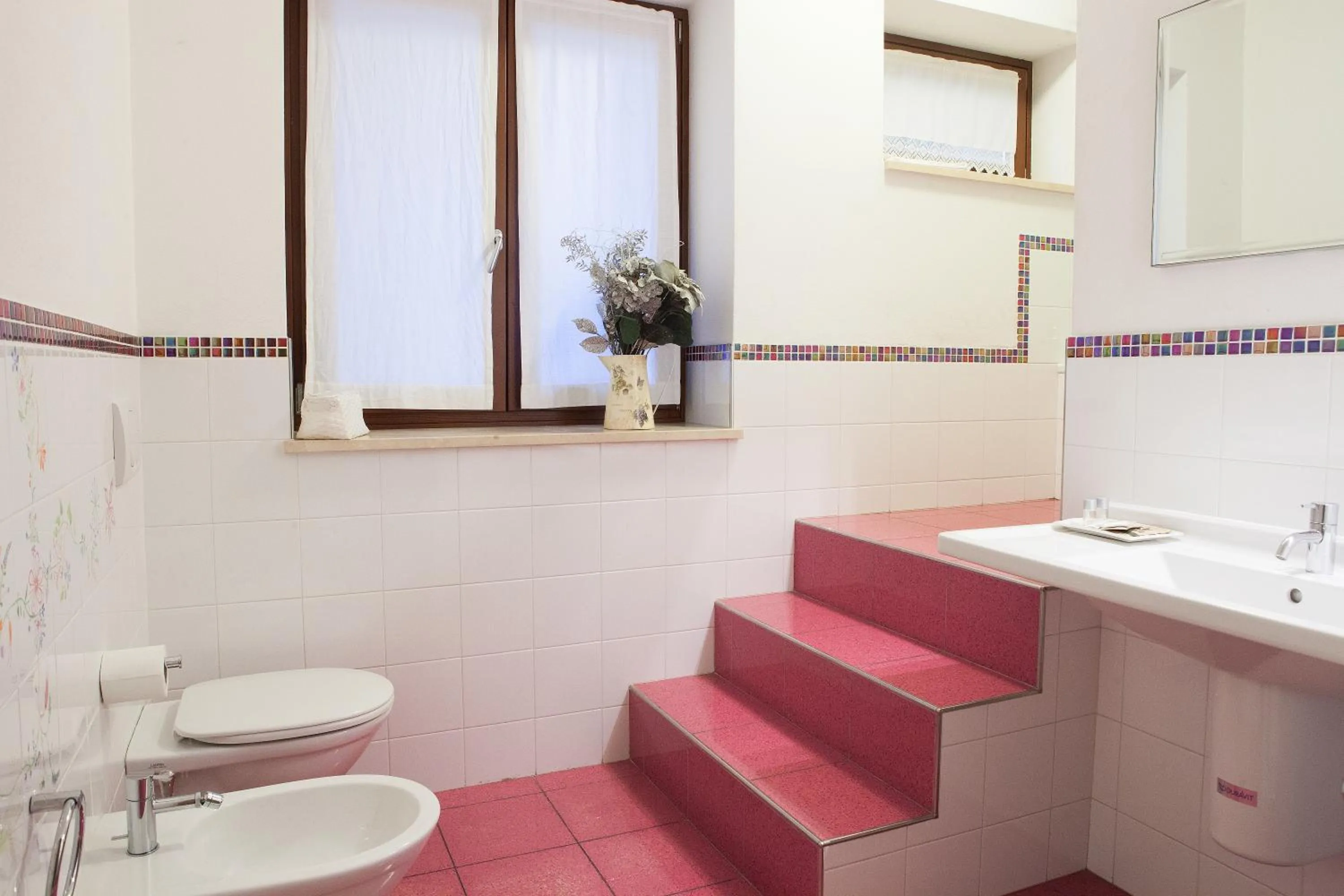 Bathroom in Botton d'Oro Pelabrocco