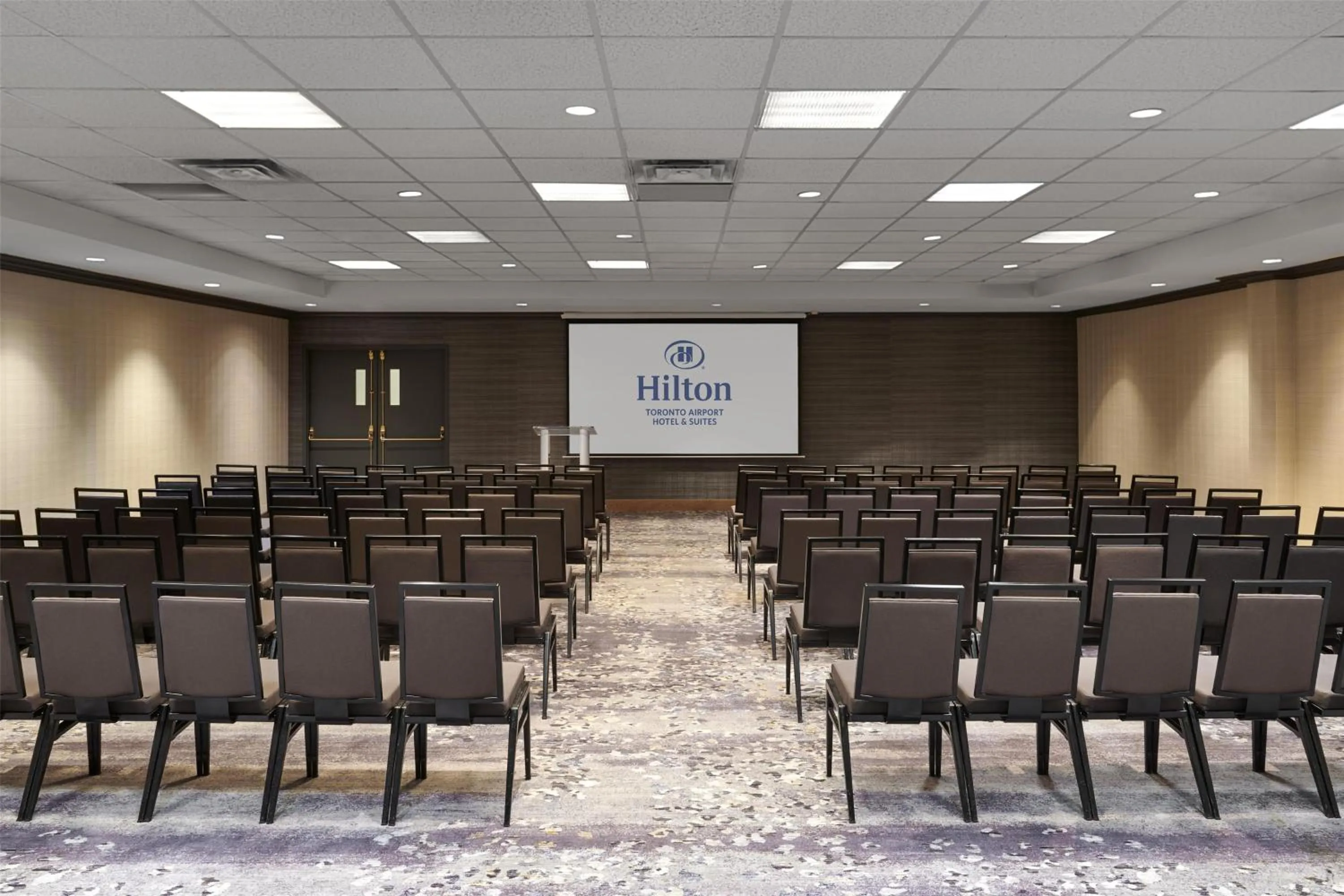 Meeting/conference room in Hilton Toronto Airport Hotel & Suites