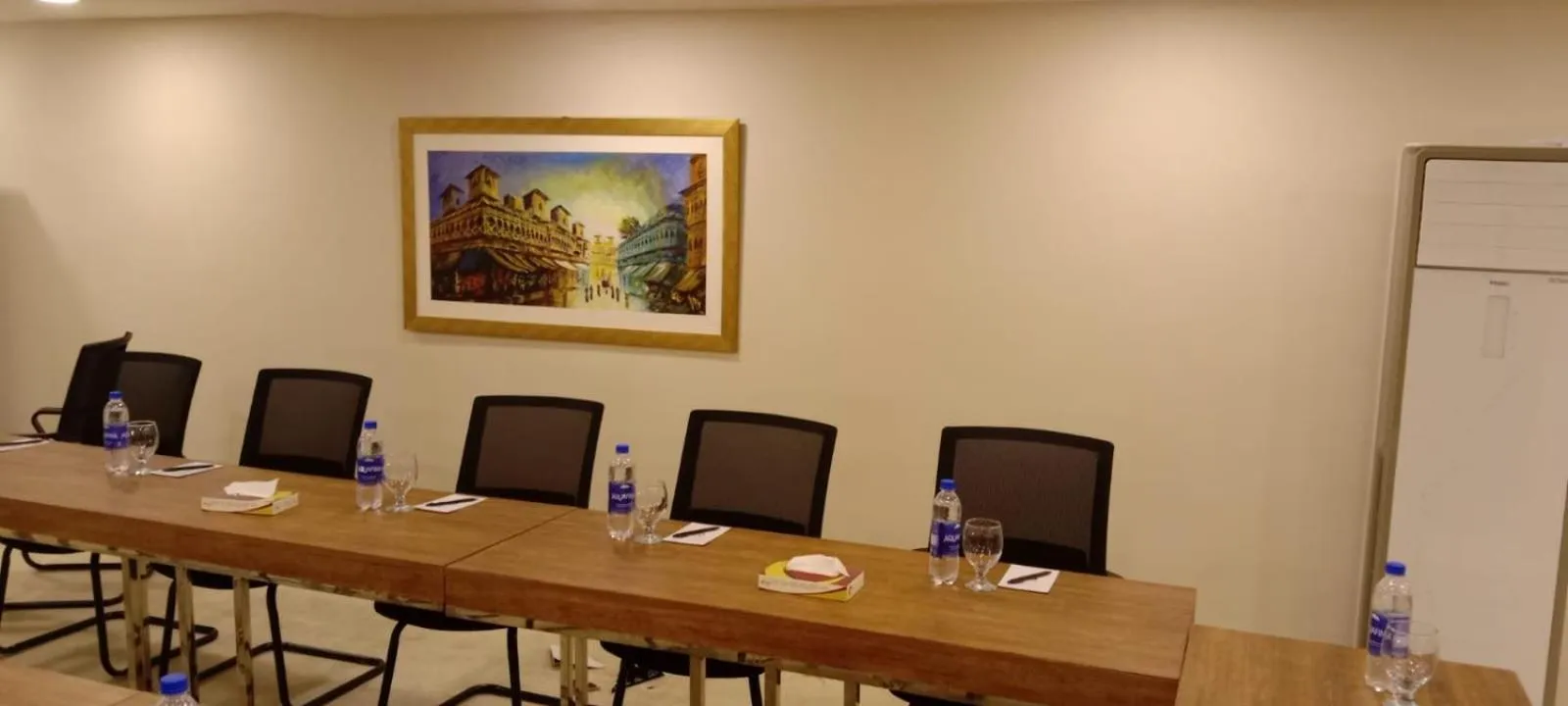 Meeting/conference room in Hotel One Gulberg, Lahore