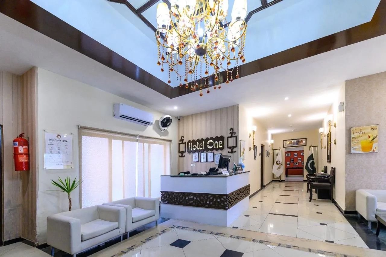 Lobby or reception in Hotel One Bahawalpur