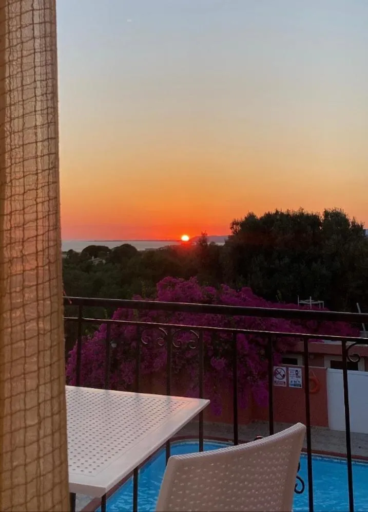 Natural landscape in Paradise Studios