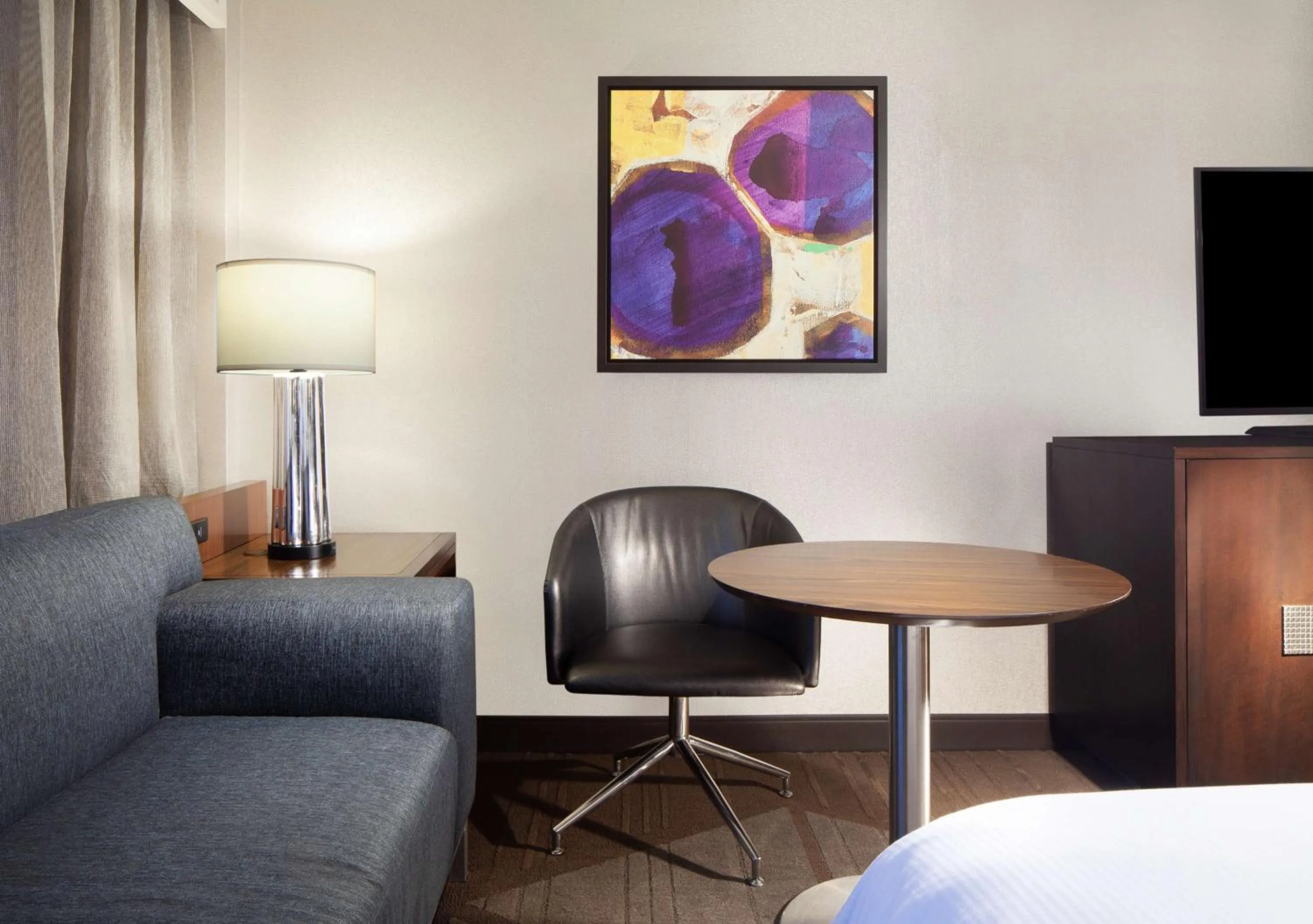 Bedroom, Bed in Hilton Parsippany