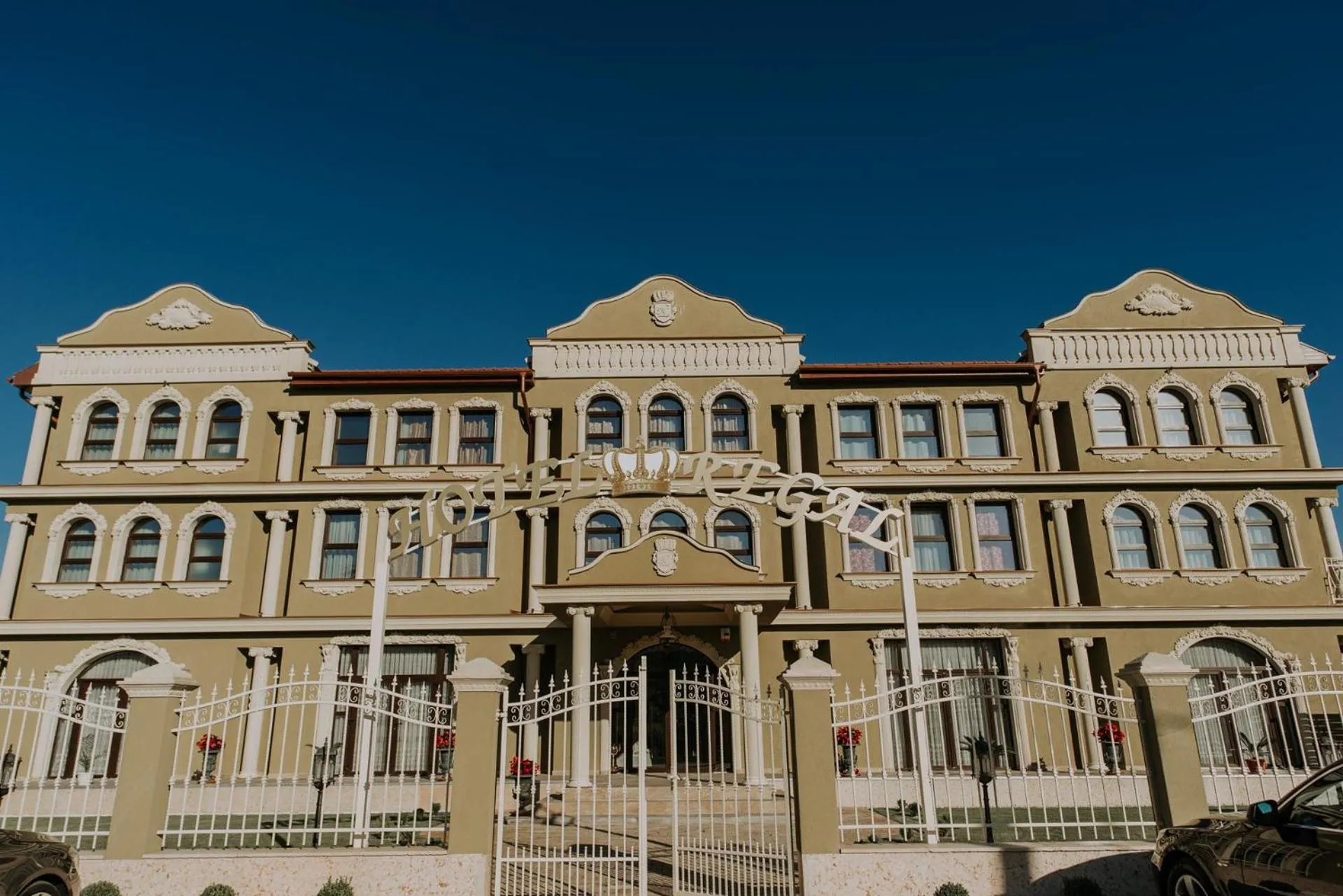 Property building in Regal Beius