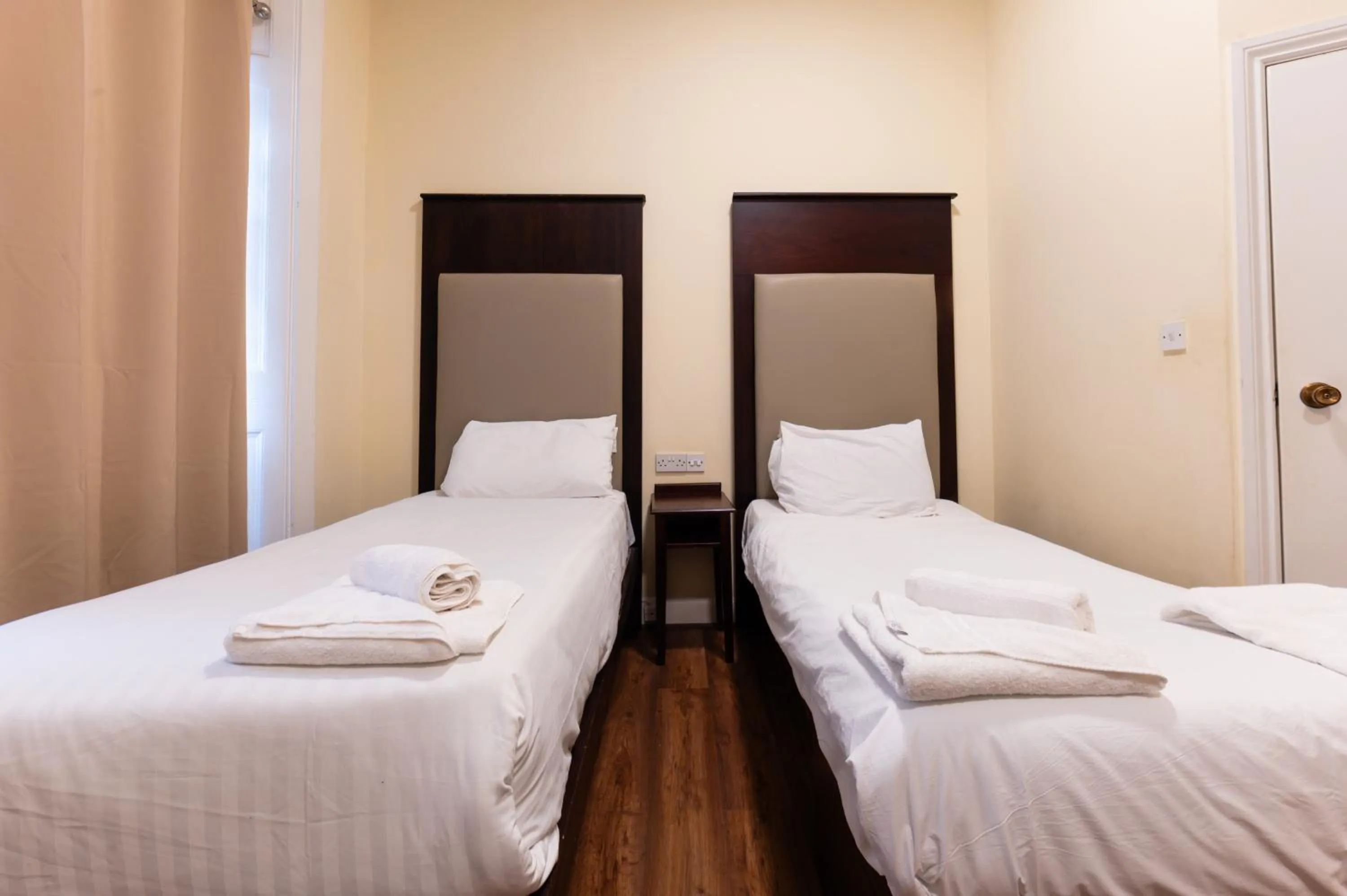 Bed in Astoria Hotel