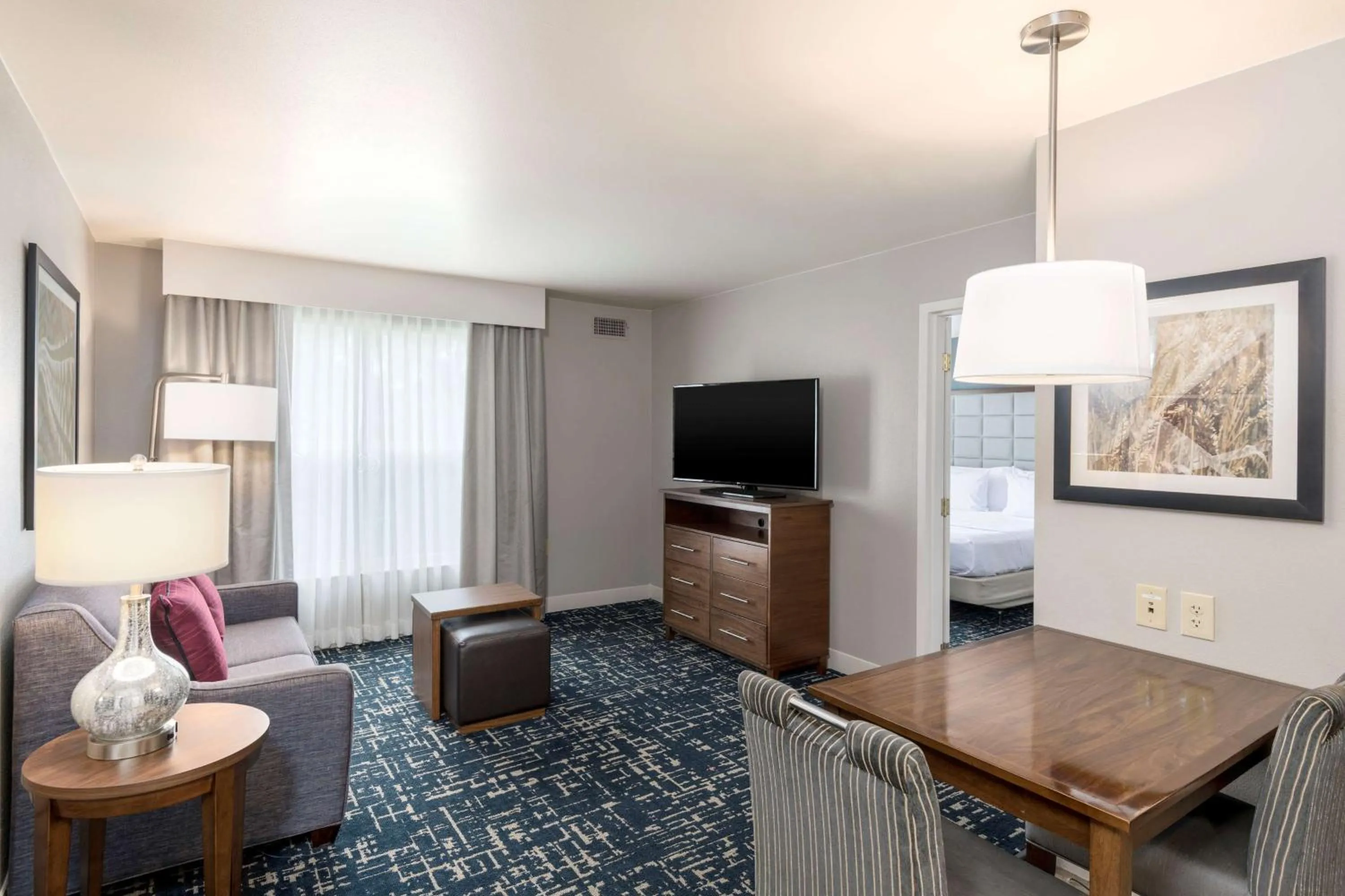 Bedroom in Homewood Suites by Hilton Mount Laurel