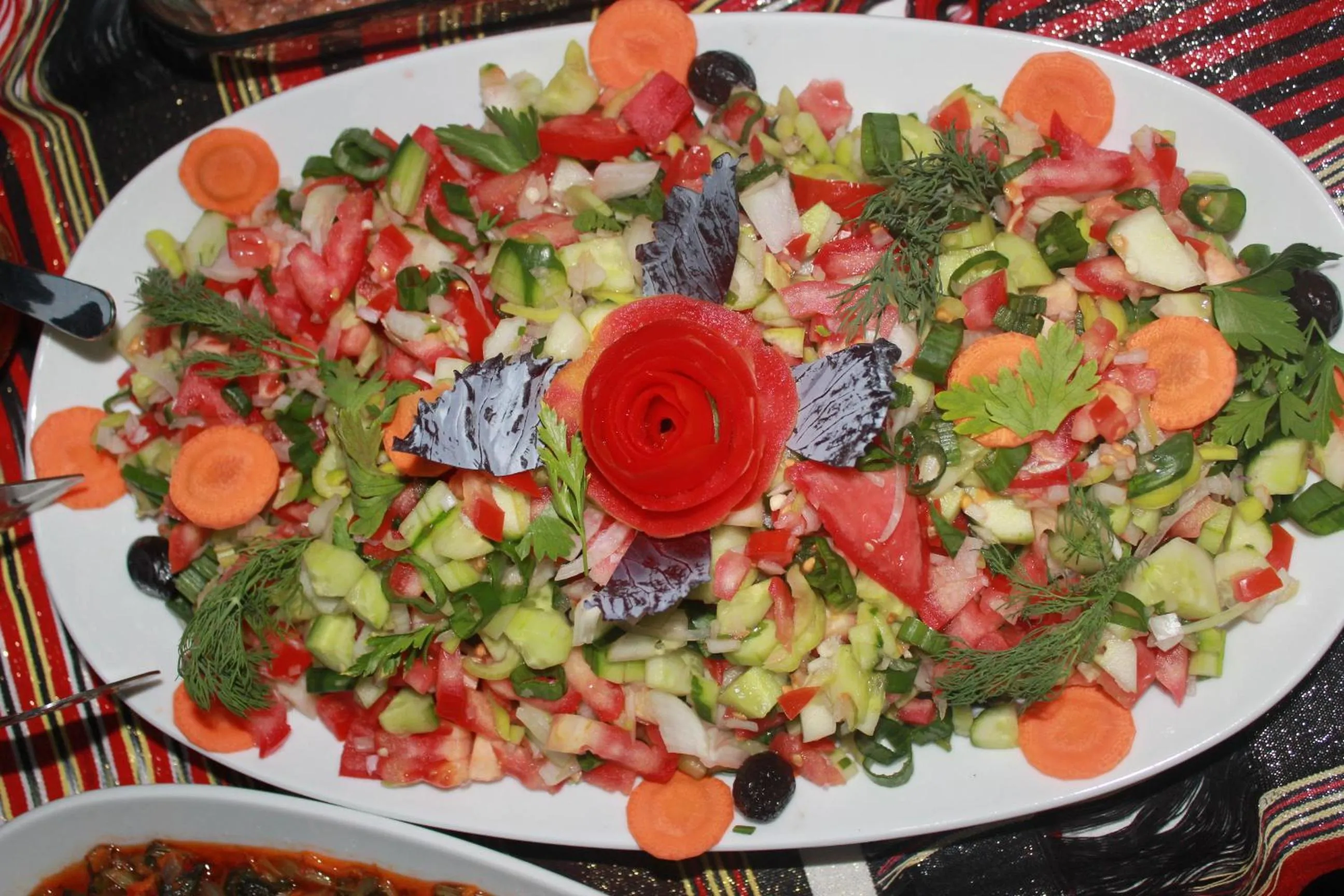 Restaurant/places to eat in Ayderoom Hotel