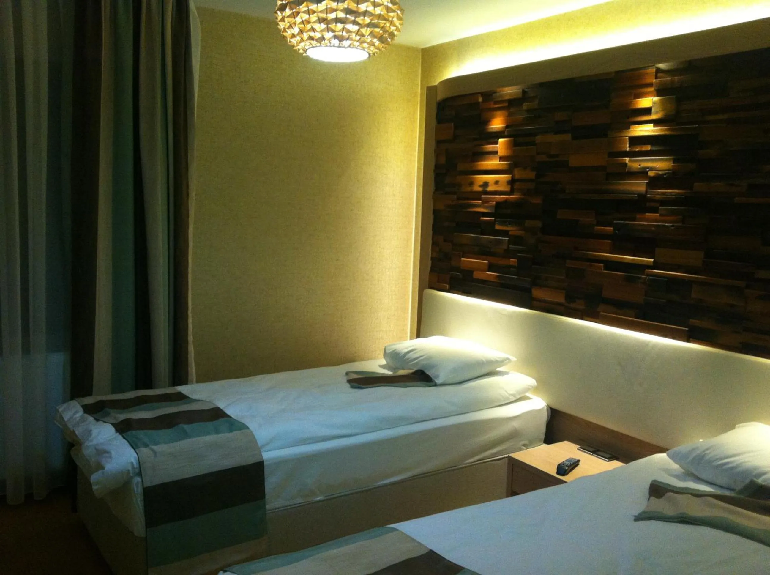 Bed in Ayderoom Hotel