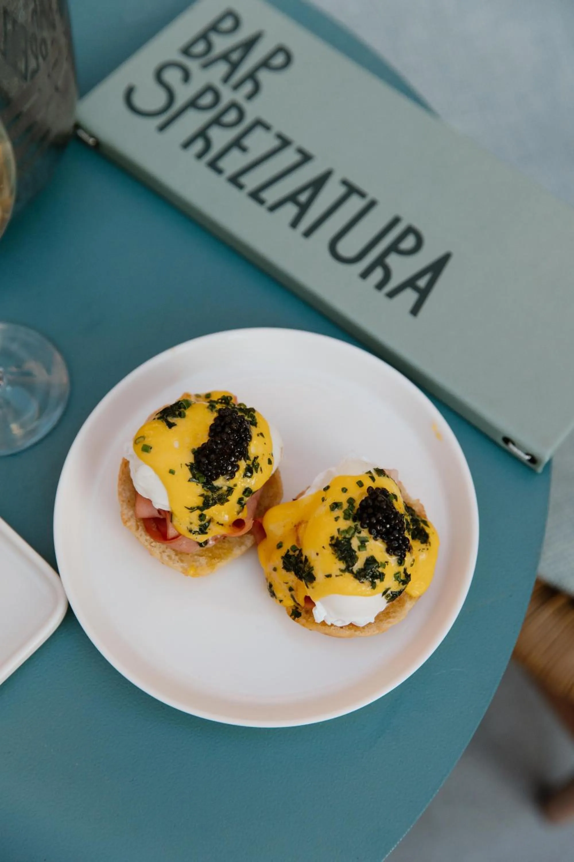 Breakfast in Kimpton Theta New York - Times Square by IHG