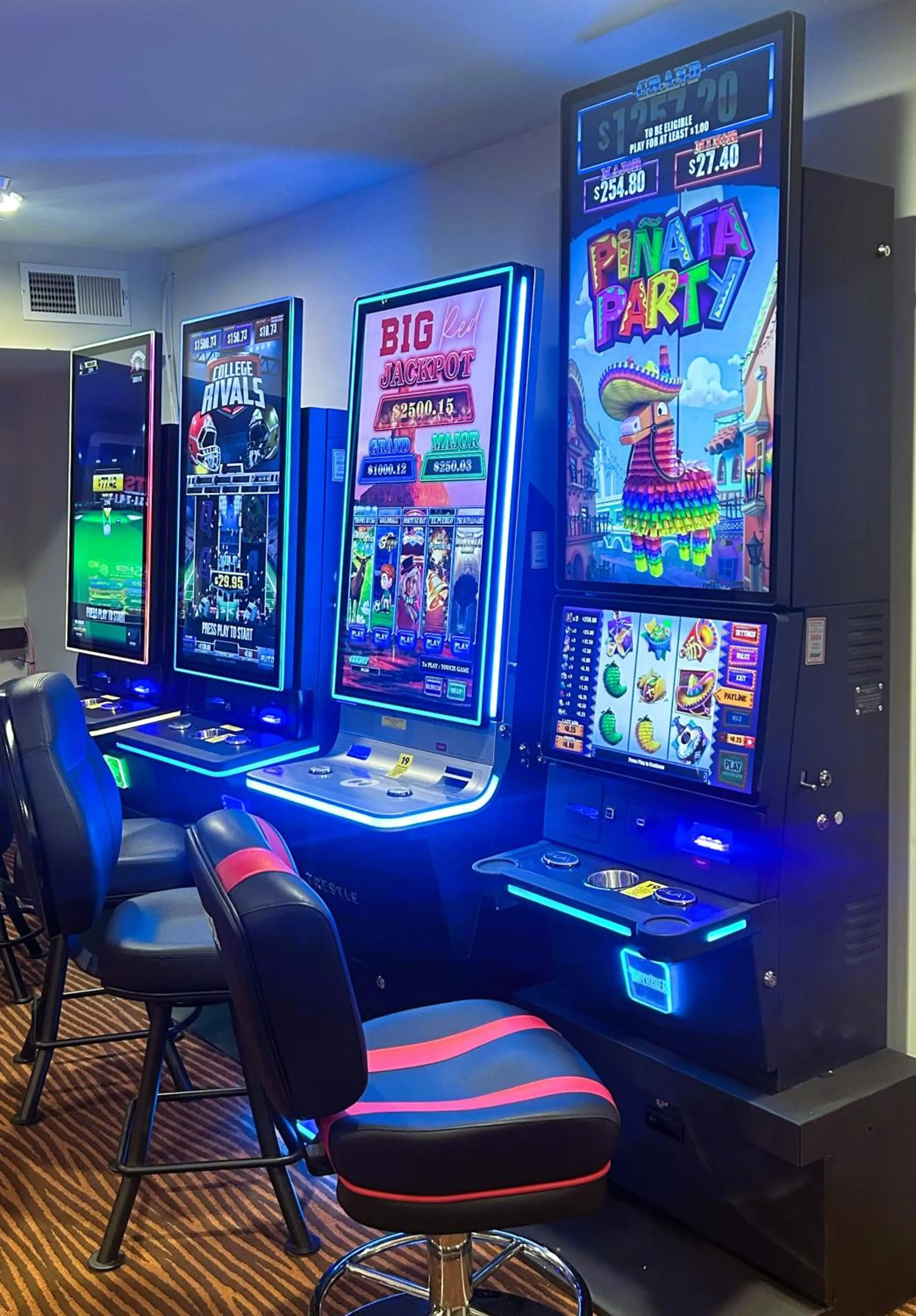 Game Room in Ramada by Wyndham Columbus Hotel & Conference Center