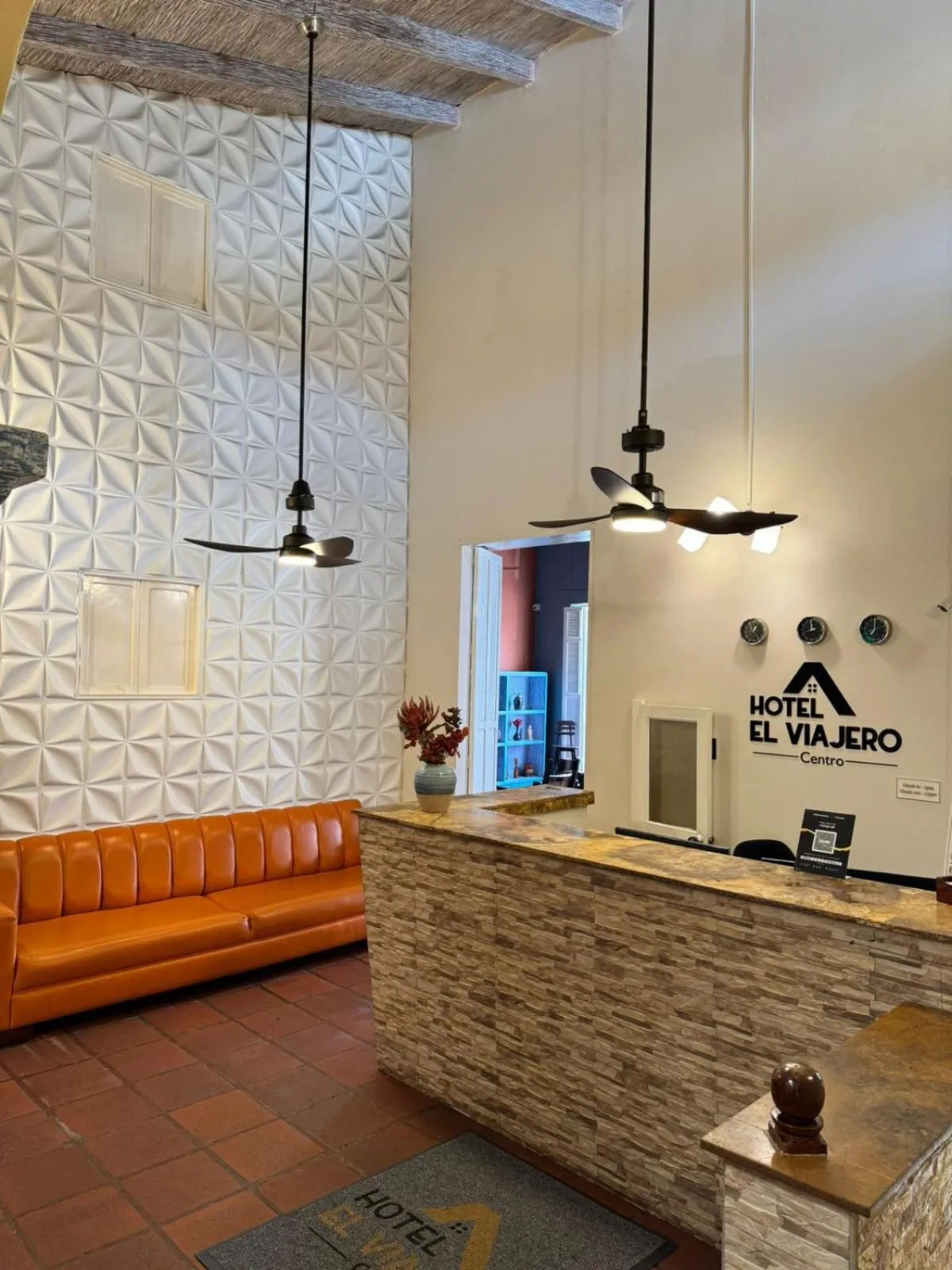 Lobby or reception in Hotel El Viajero Centro