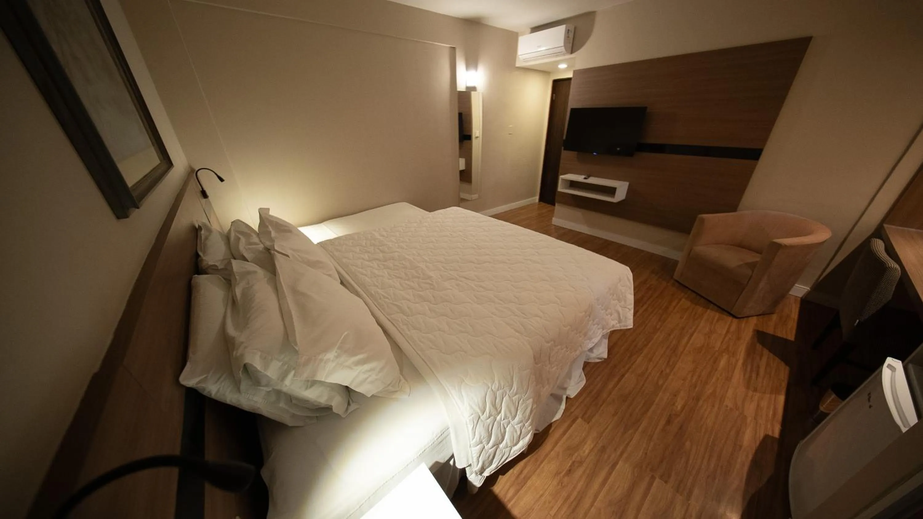 Bed in Hotel Serrano