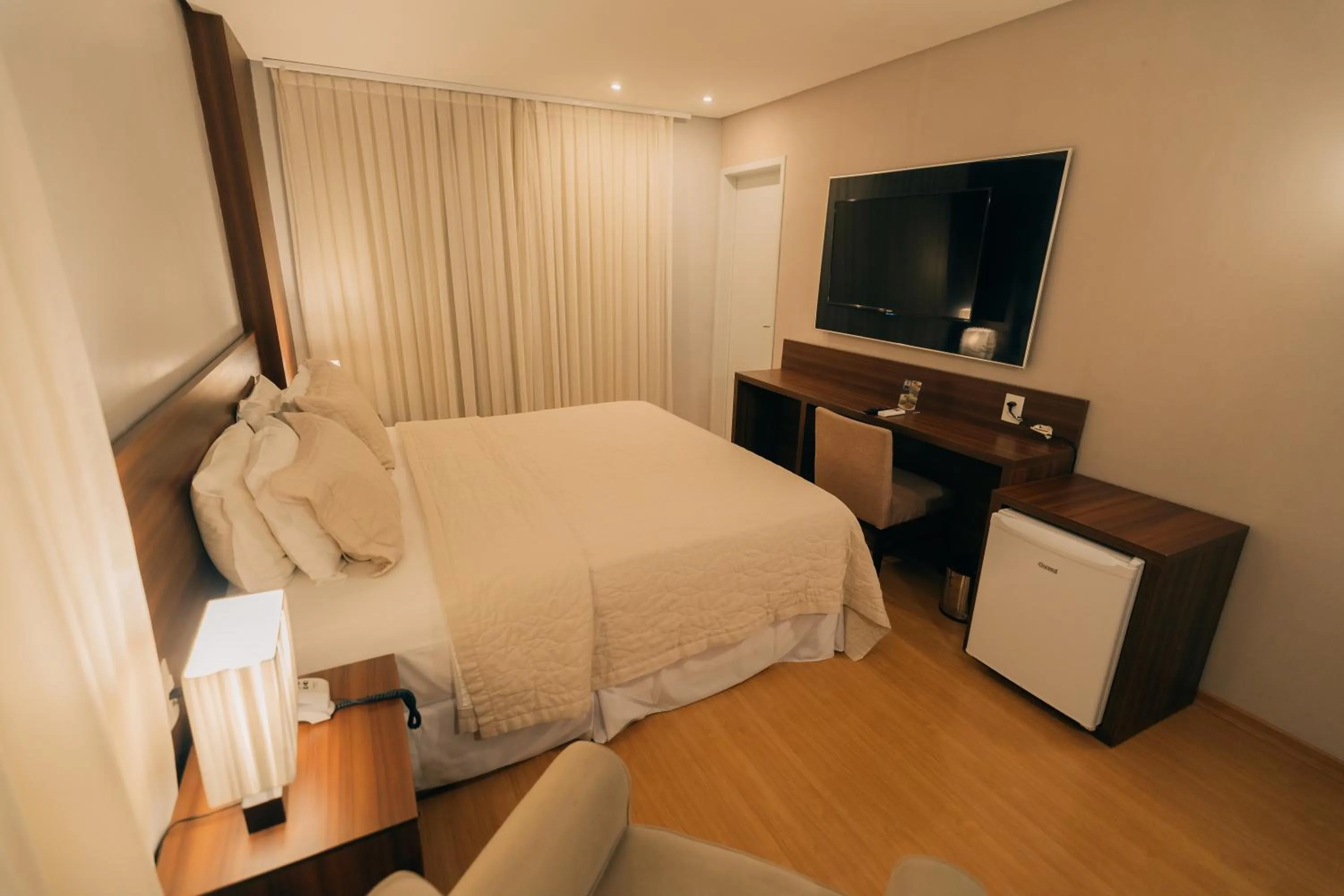 Bed in Hotel Serrano