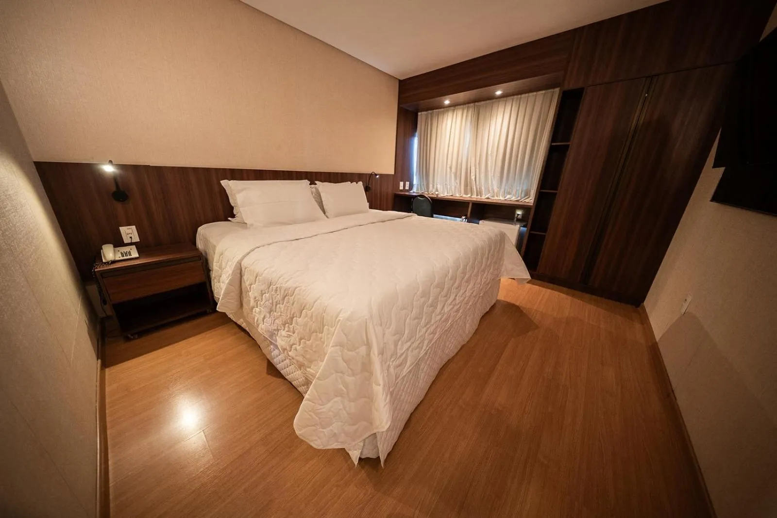 Bed in Hotel Serrano