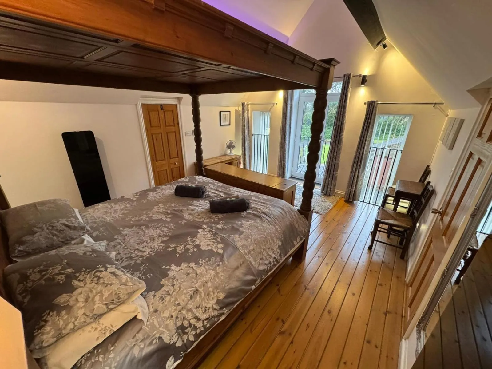 Bedroom, Bed in Castle House Holiday Home