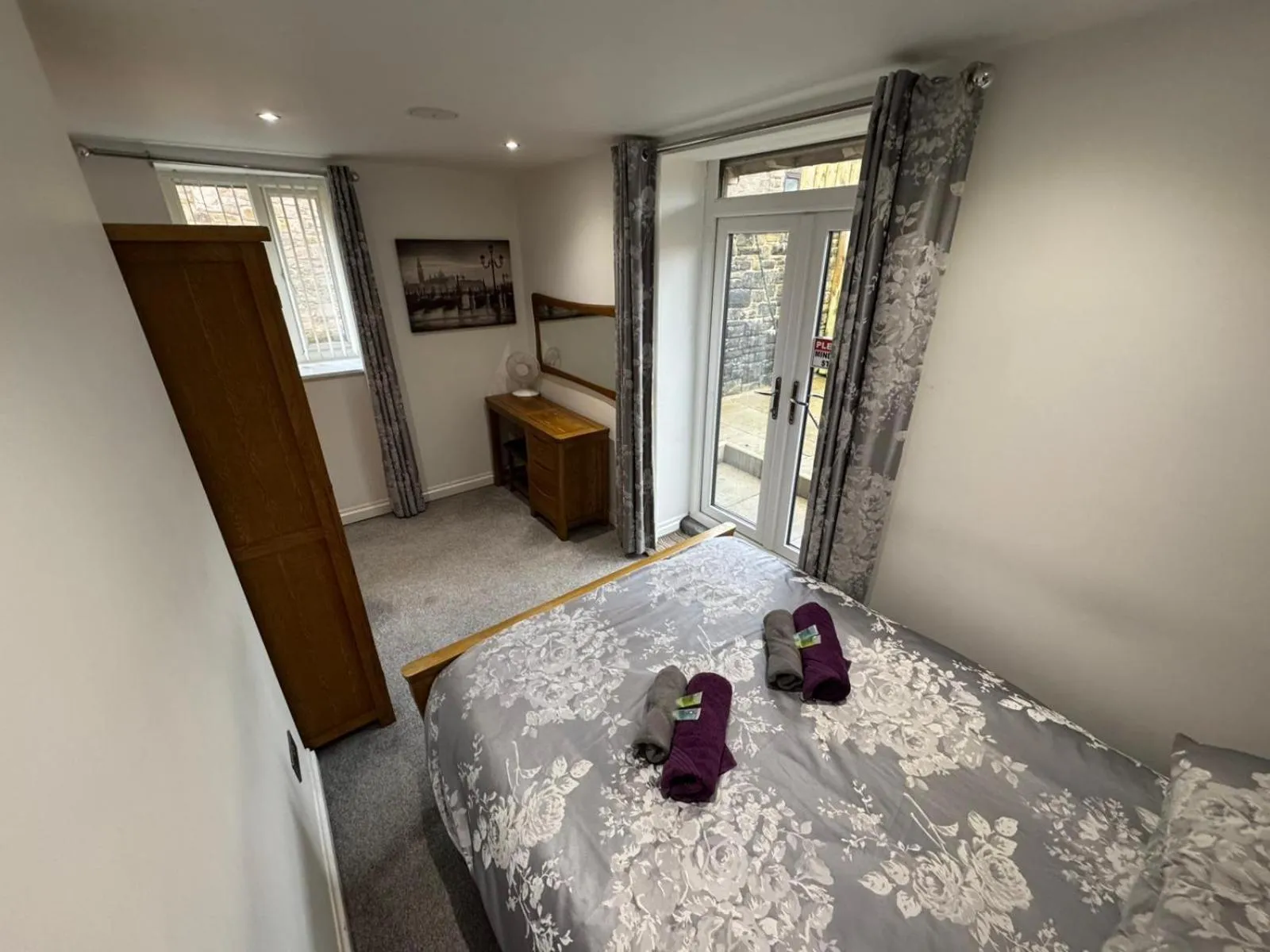 Bedroom, Bed in Castle House Holiday Home