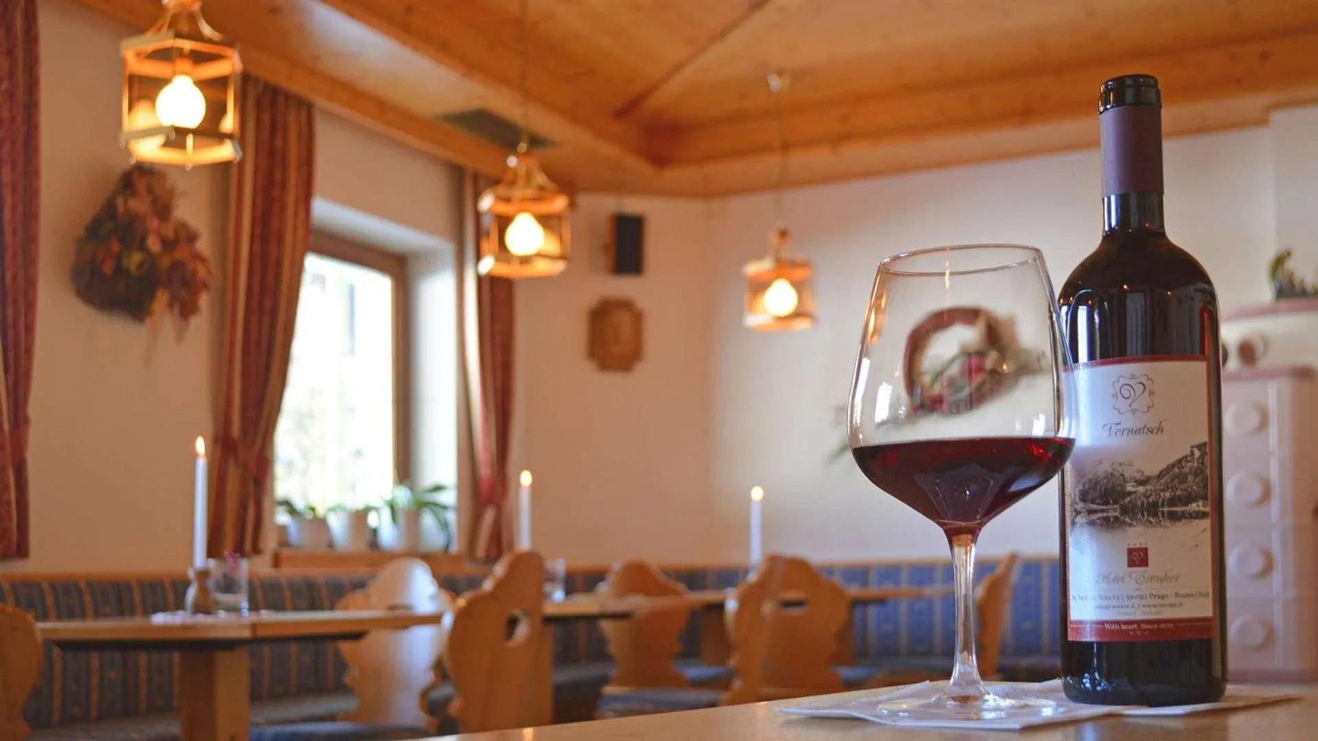 Lounge or bar in Hotel Trenker