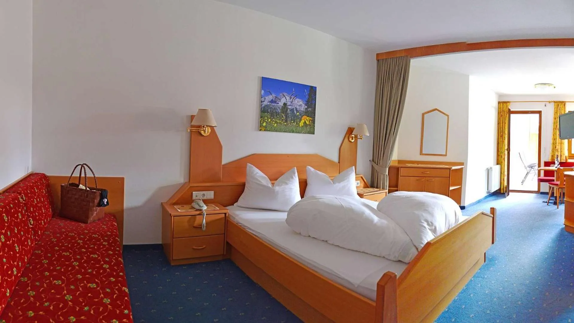 Bedroom, Bed in Hotel Trenker