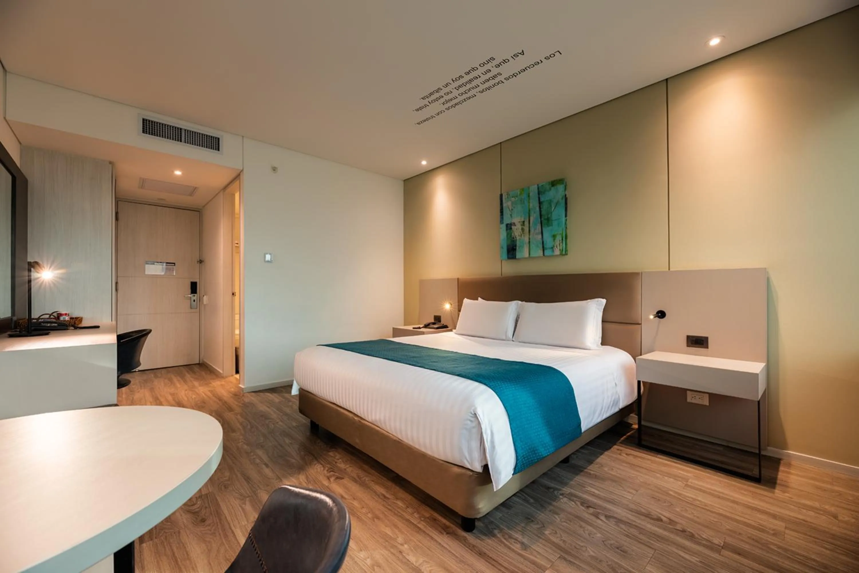 Bed in Hotel Estelar Square