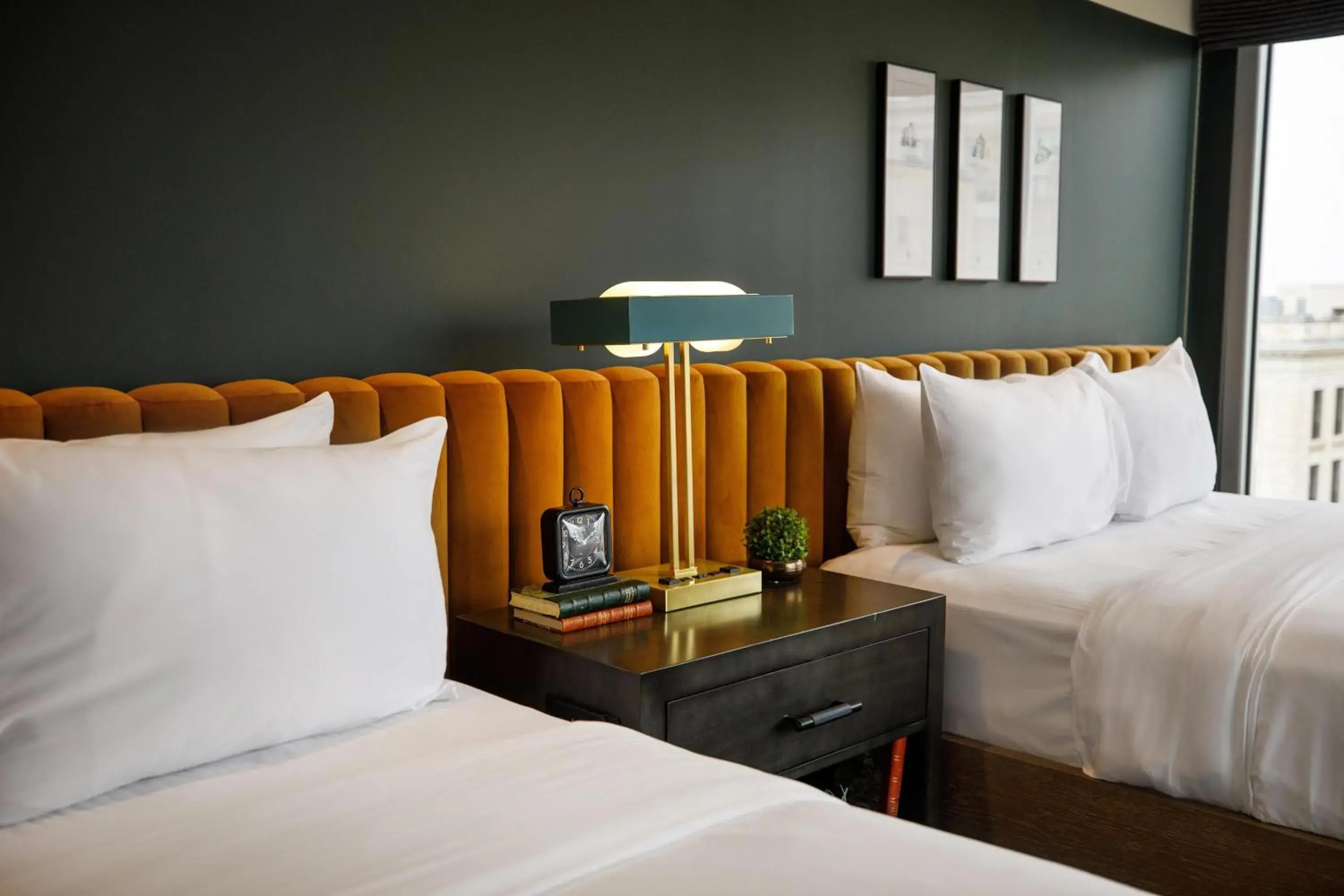 Deluxe Queen Room with Two Queen Beds in Cyrus Hotel, Topeka, a Tribute Portfolio Hotel Deluxe Queen Room with Two Queen Beds in Cyrus Hotel, Topeka, a Tribute Portfolio Hotel