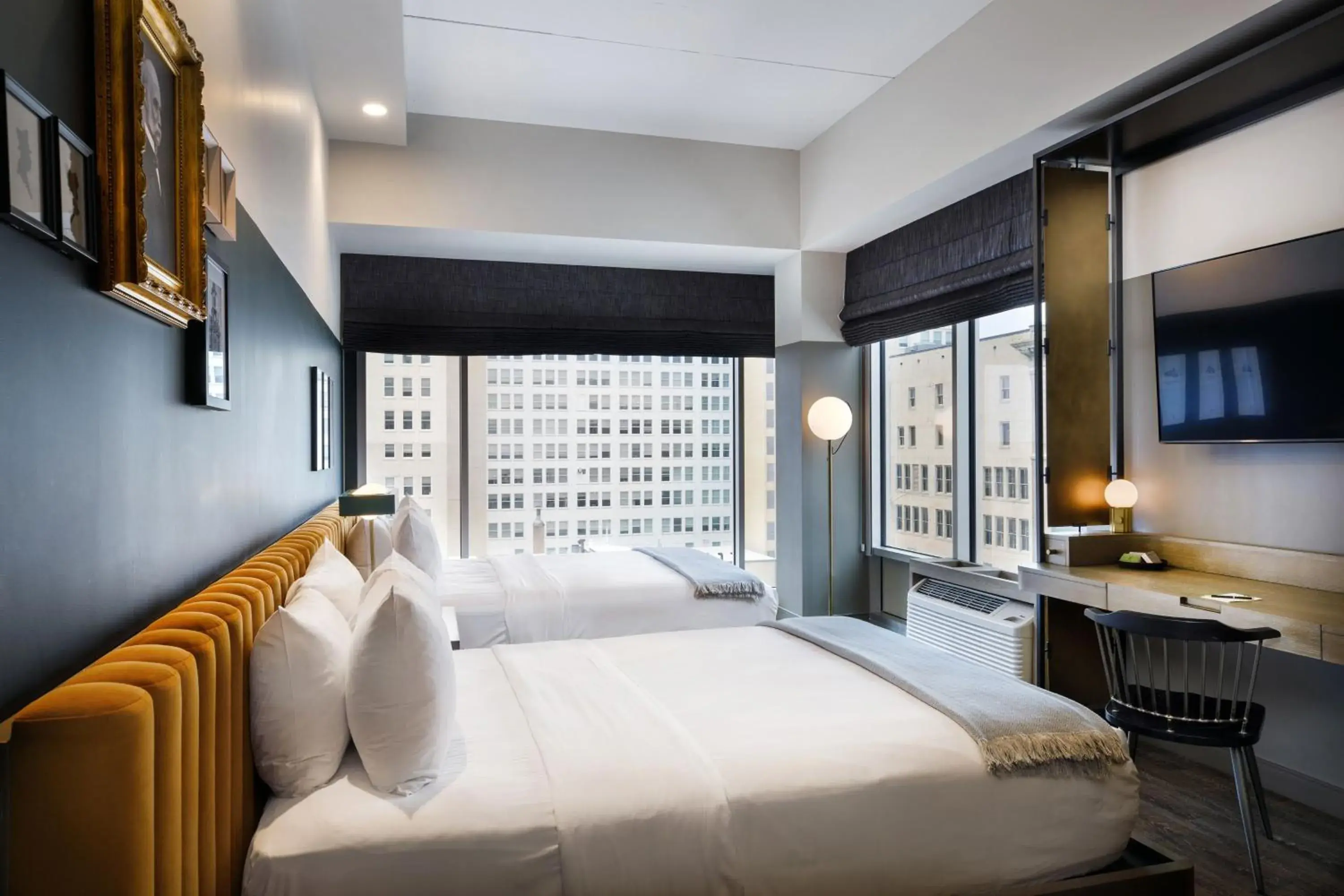 Queen Room with Two Queen Beds in Cyrus Hotel, Topeka, a Tribute Portfolio Hotel Queen Room with Two Queen Beds in Cyrus Hotel, Topeka, a Tribute Portfolio Hotel