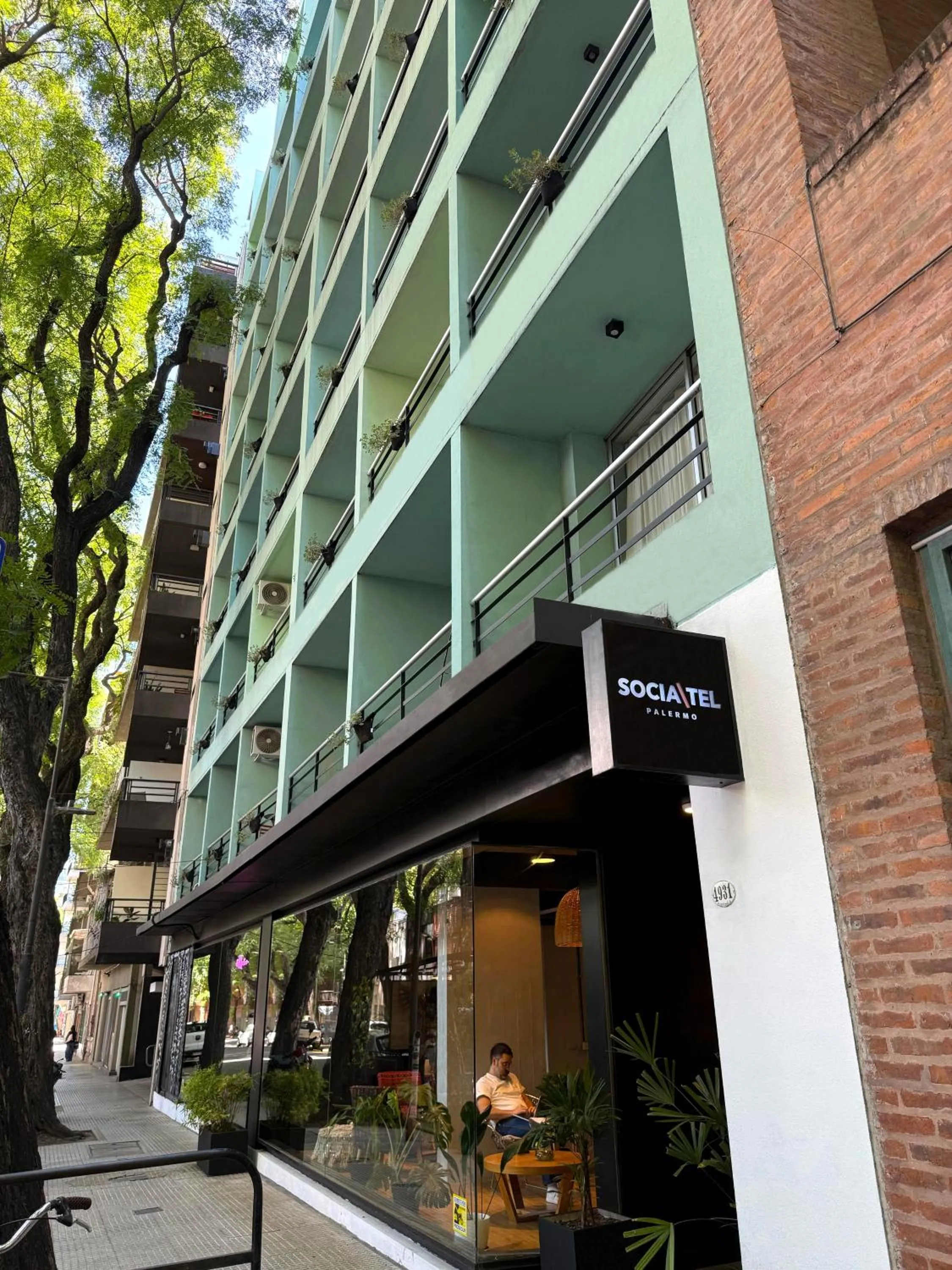 Property building in Socialtel Palermo