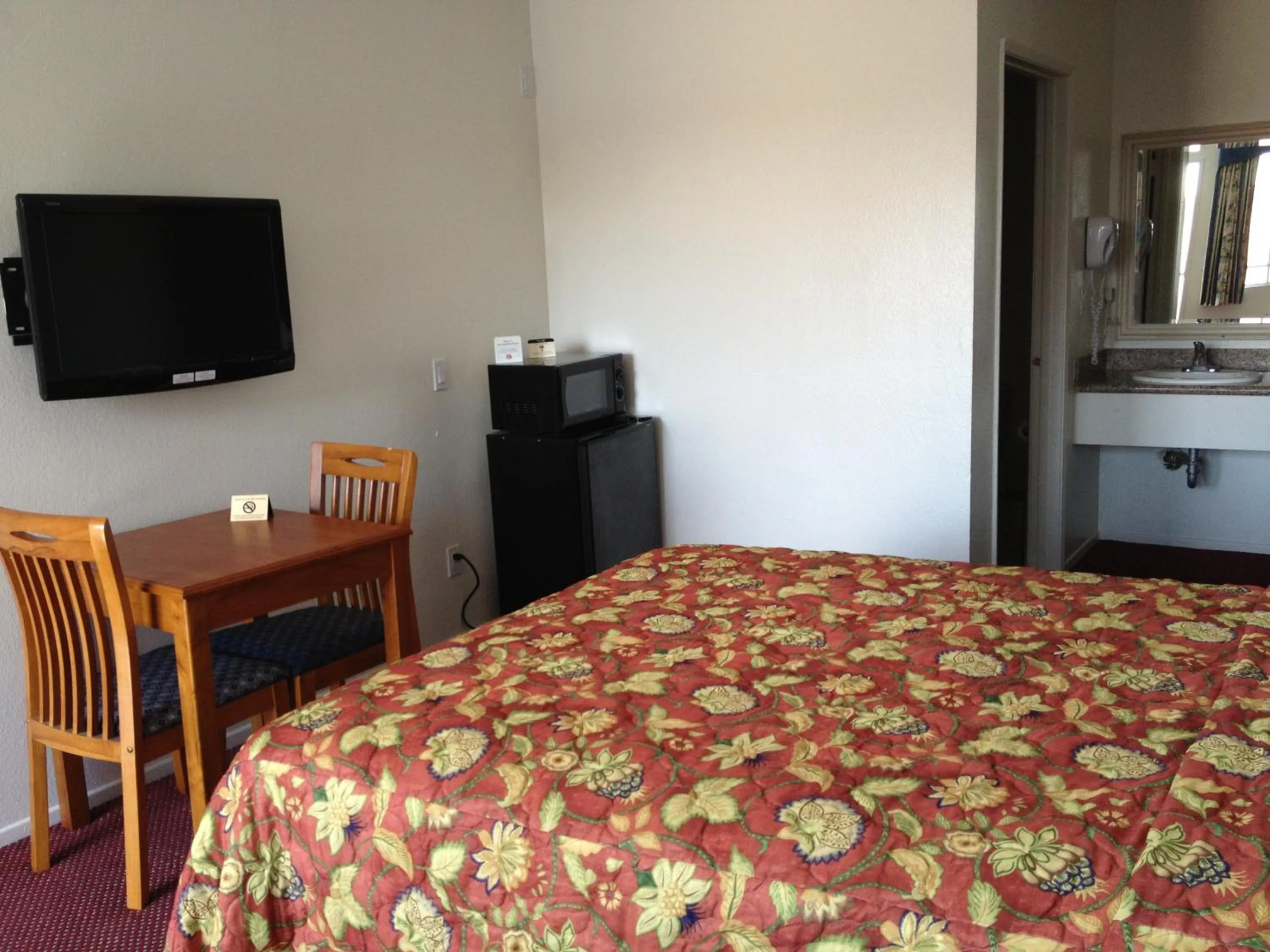 Bed in Scottish Inns