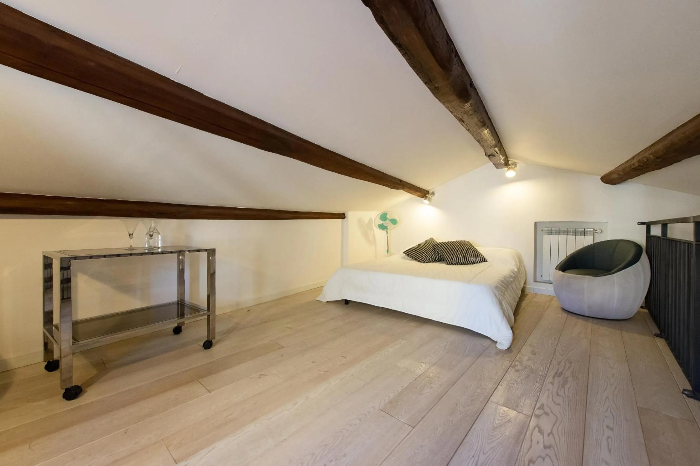 On site, Bed in CasaJusta Trastevere