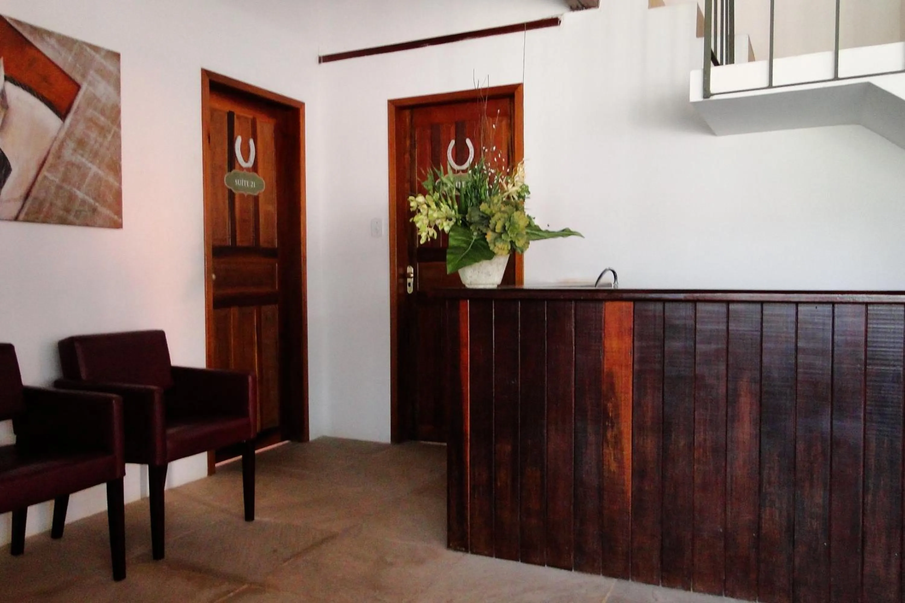 Communal lounge/ TV room in Hotel dos Bretões