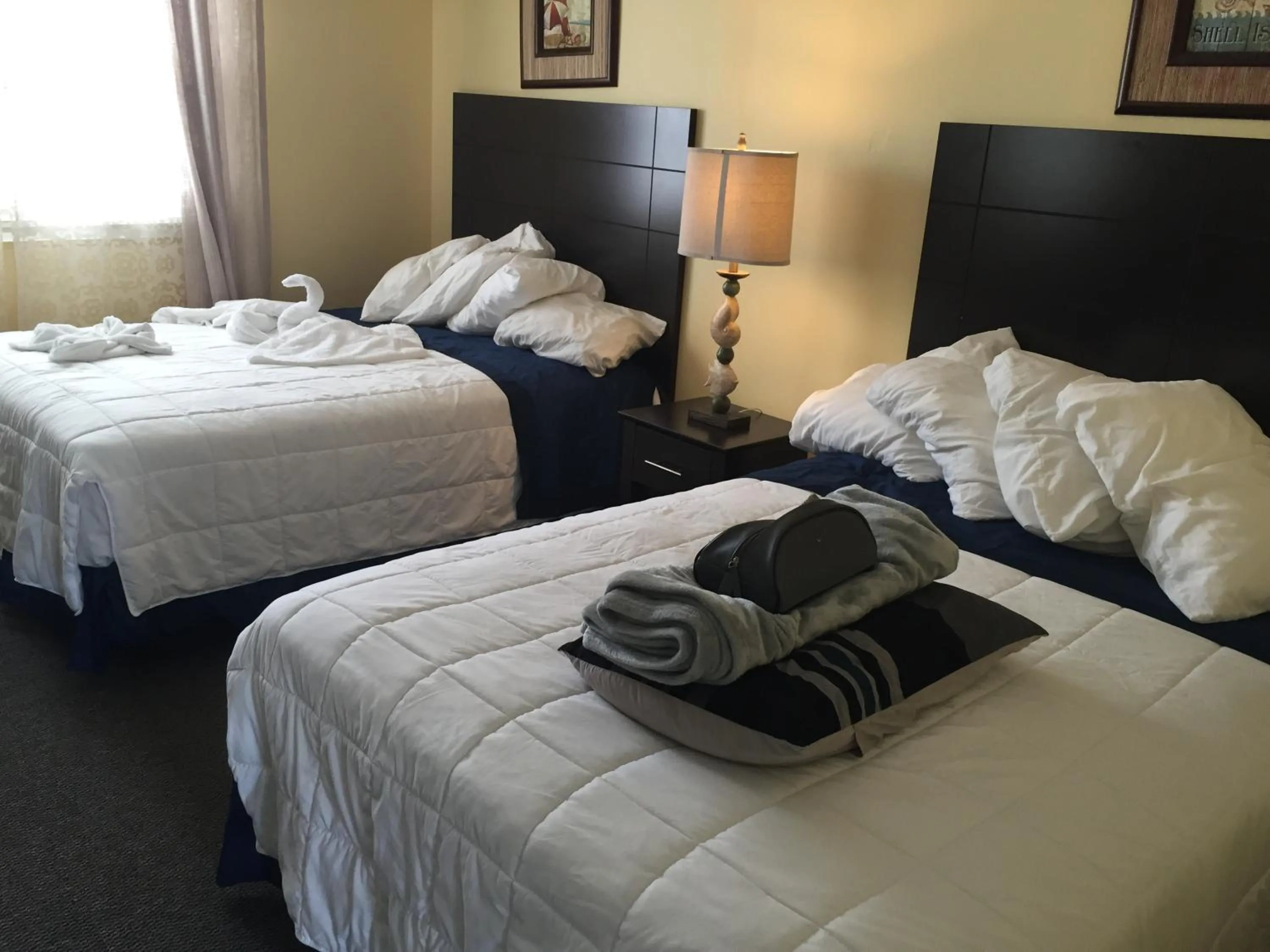 Photo of the whole room, Bed in Sandy Shores Resort