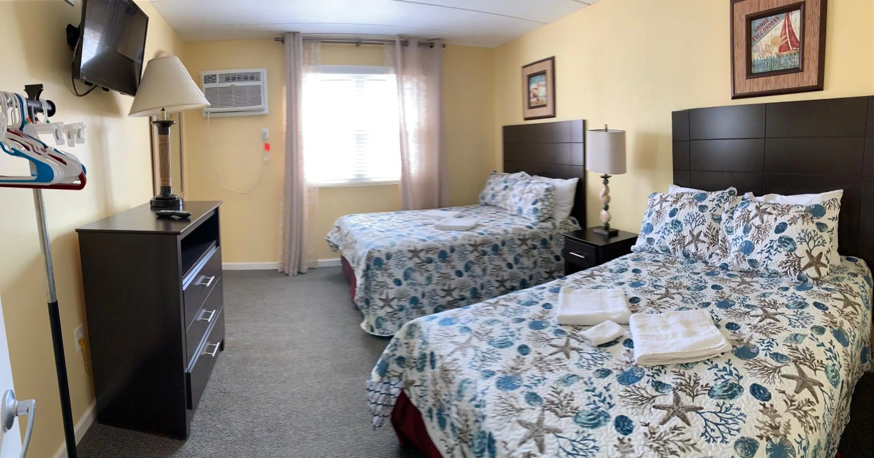 Bed in Sandy Shores Resort