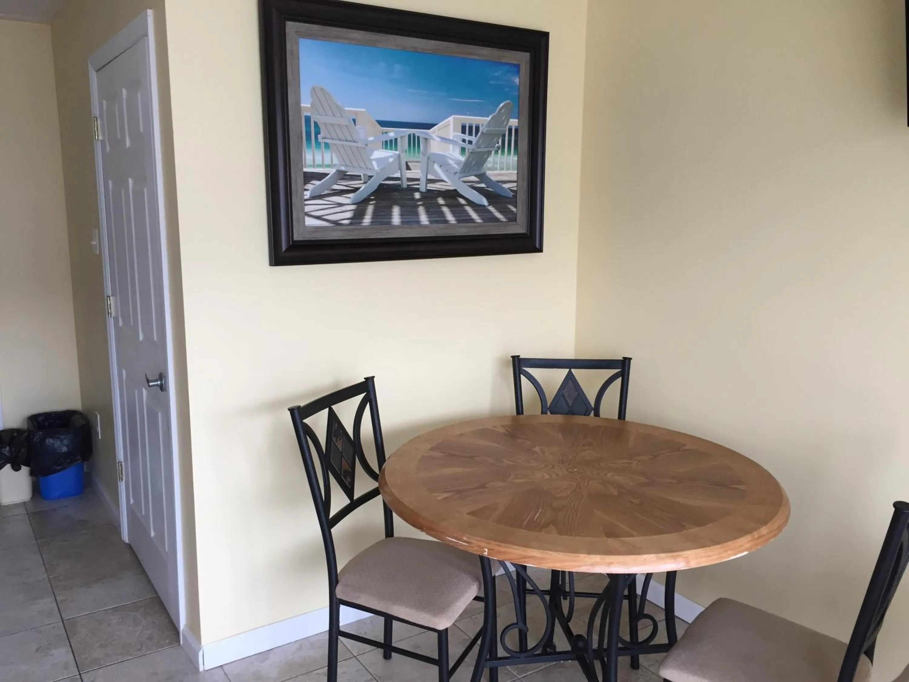 Dining area in Sandy Shores Resort