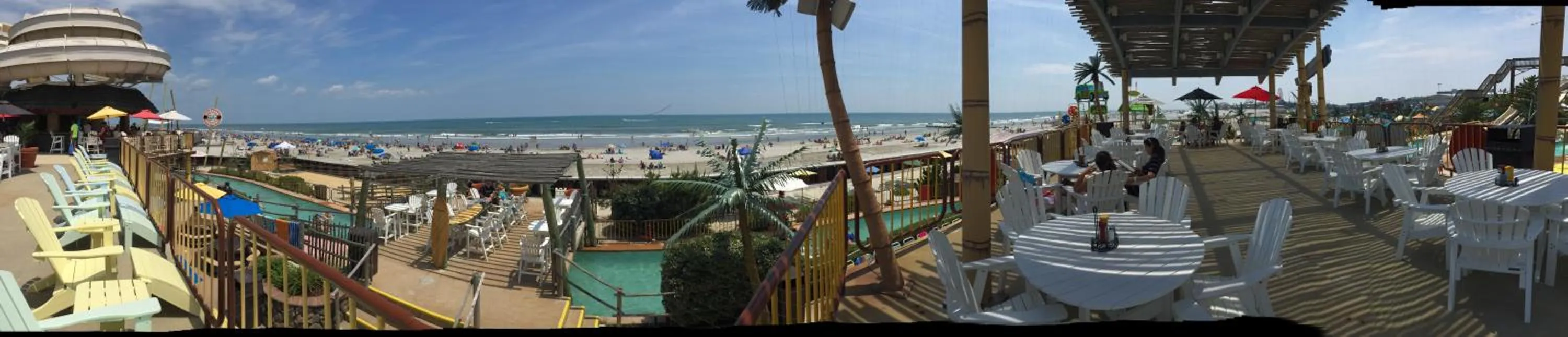 Restaurant/places to eat in Sandy Shores Resort