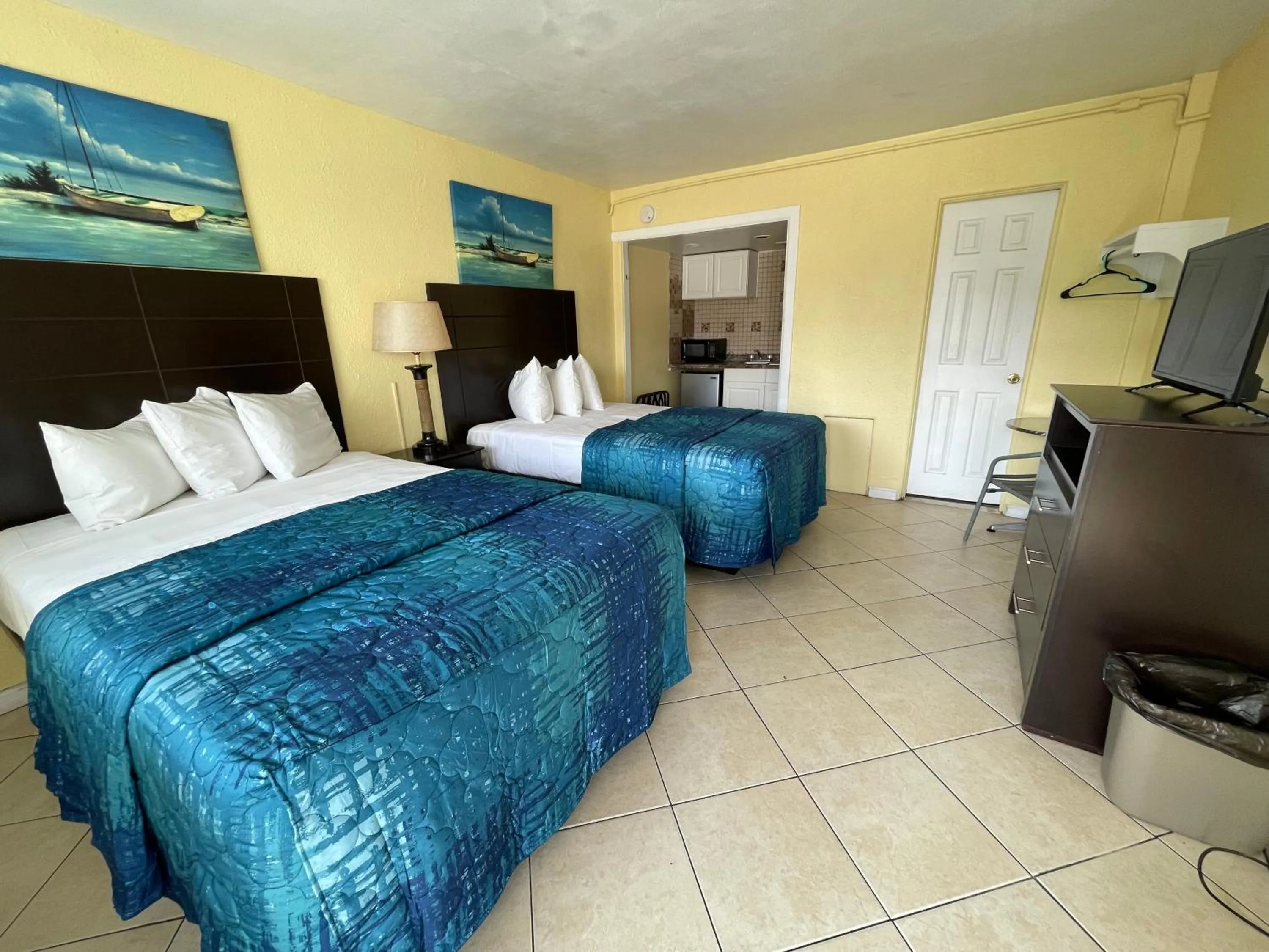 Bed in Sandy Shores Resort