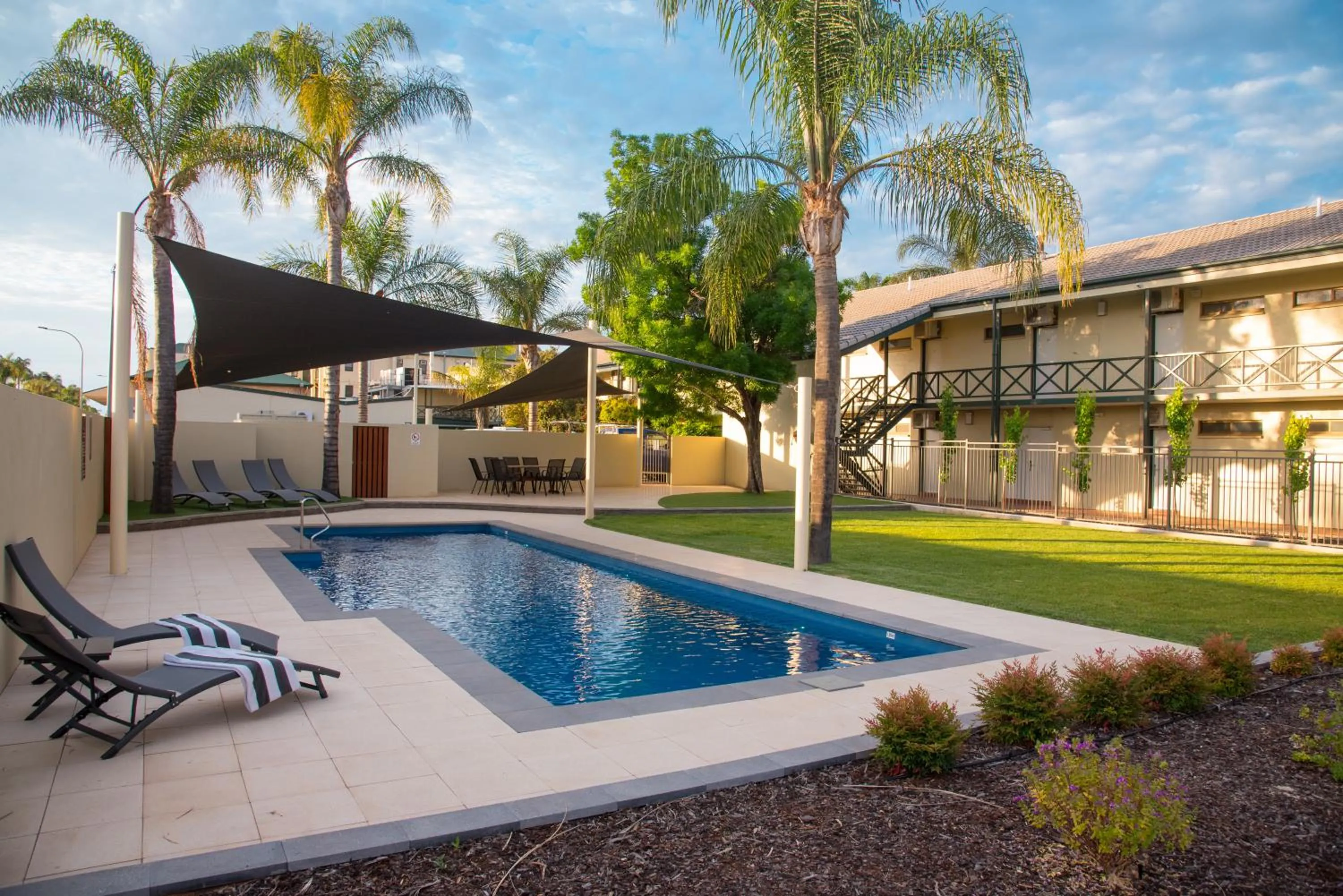 Property building in Hotel Renmark