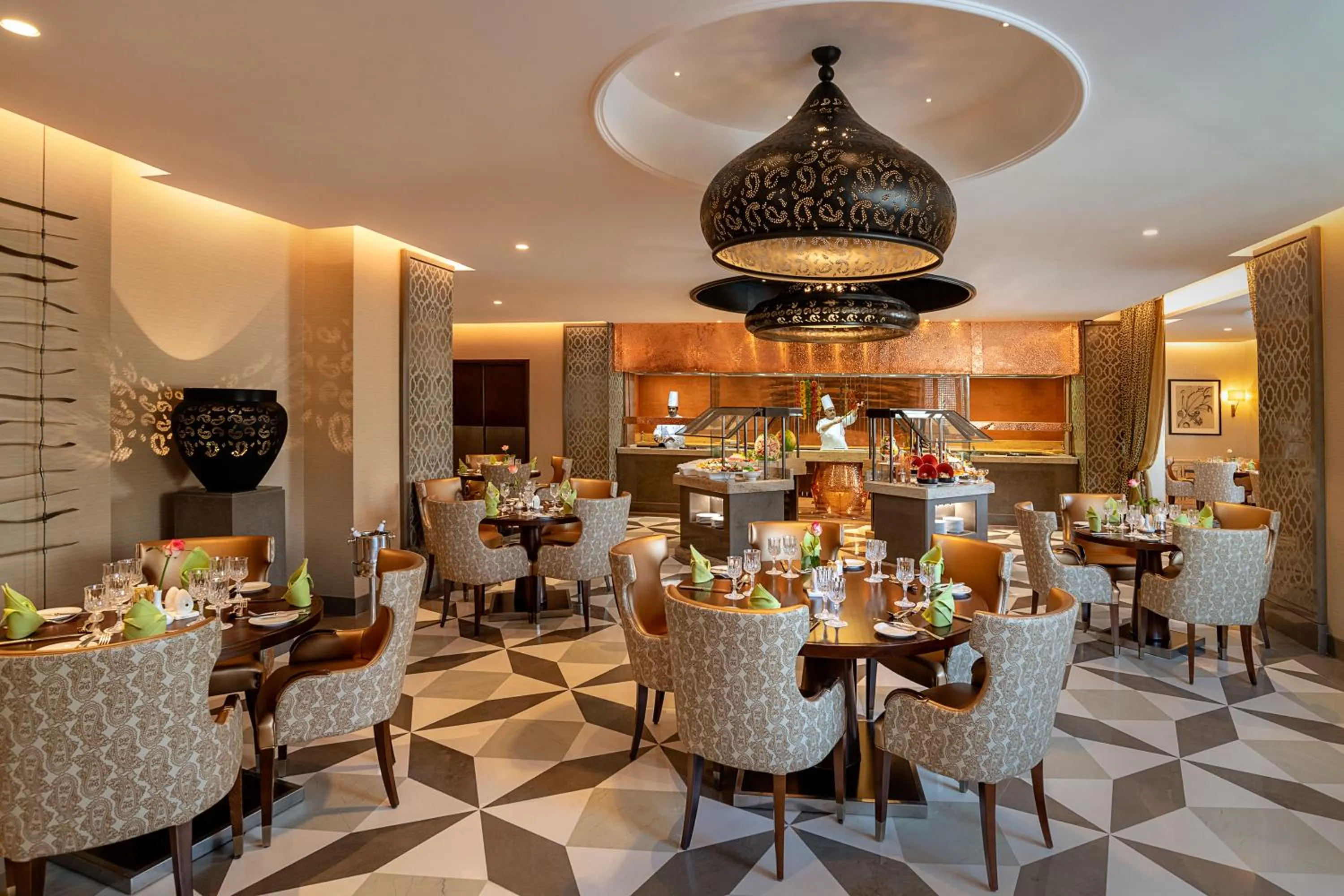 Restaurant/places to eat in The Oberoi Madina المدينة أوبروي